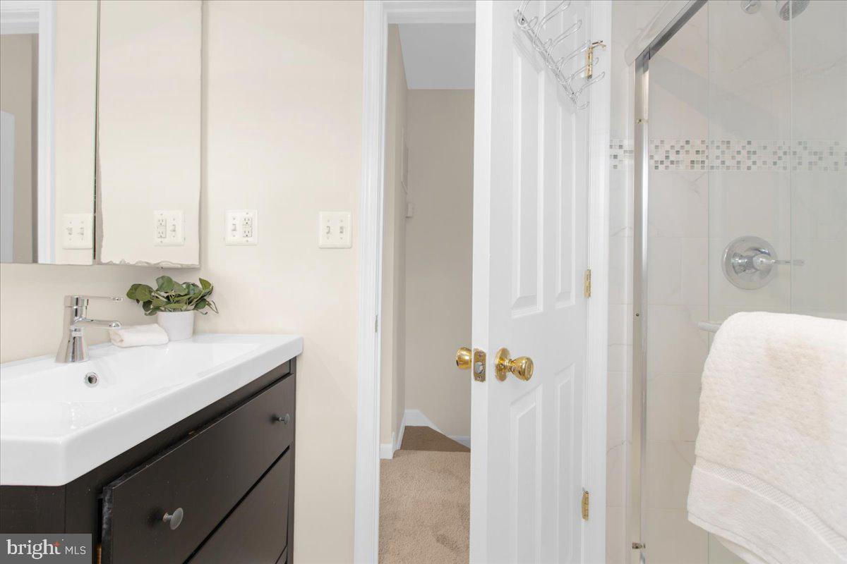 HAMPDEN HISTORIC DISTRICT - Residential