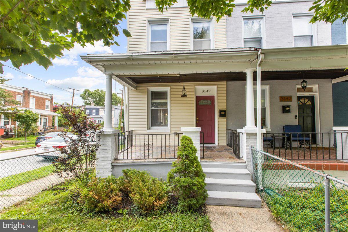 HAMPDEN HISTORIC DISTRICT - Residential