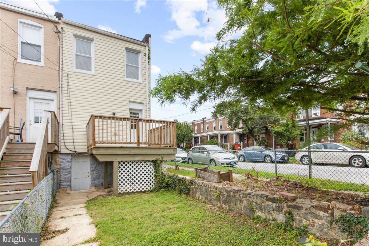 HAMPDEN HISTORIC DISTRICT - Residential