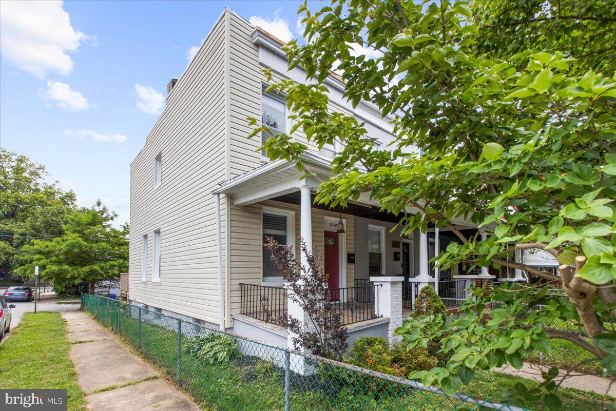 HAMPDEN HISTORIC DISTRICT - Residential