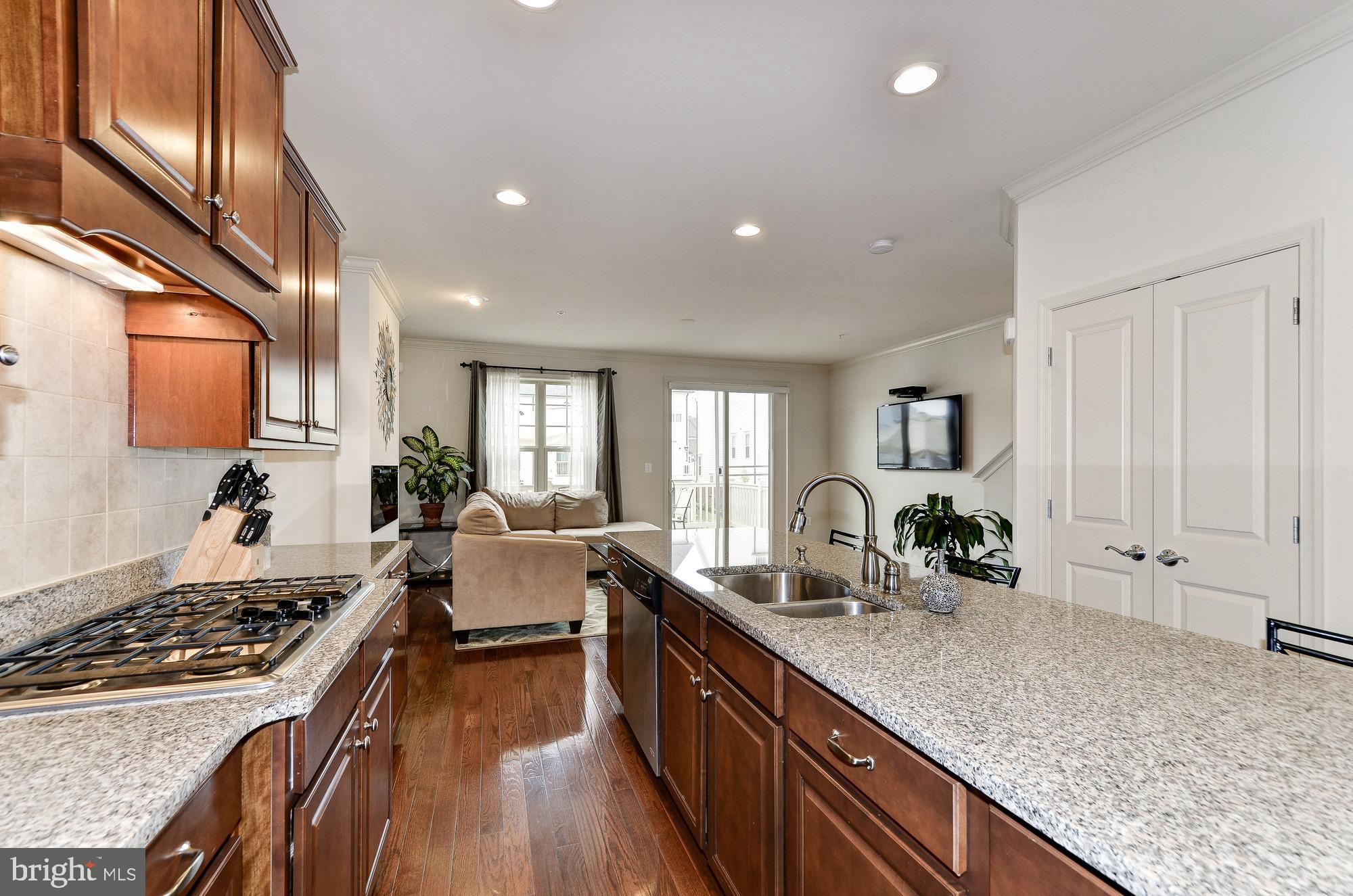 POPLAR RUN - Residential Lease