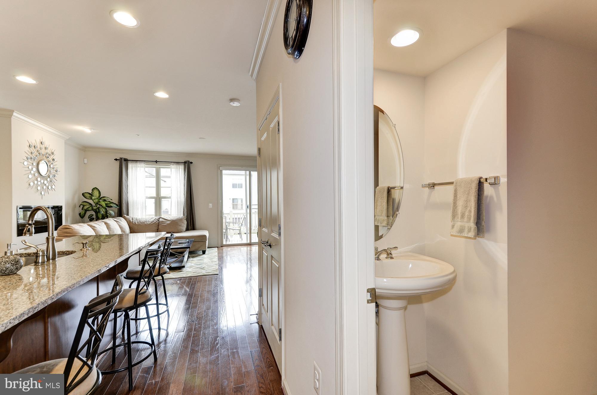 POPLAR RUN - Residential Lease