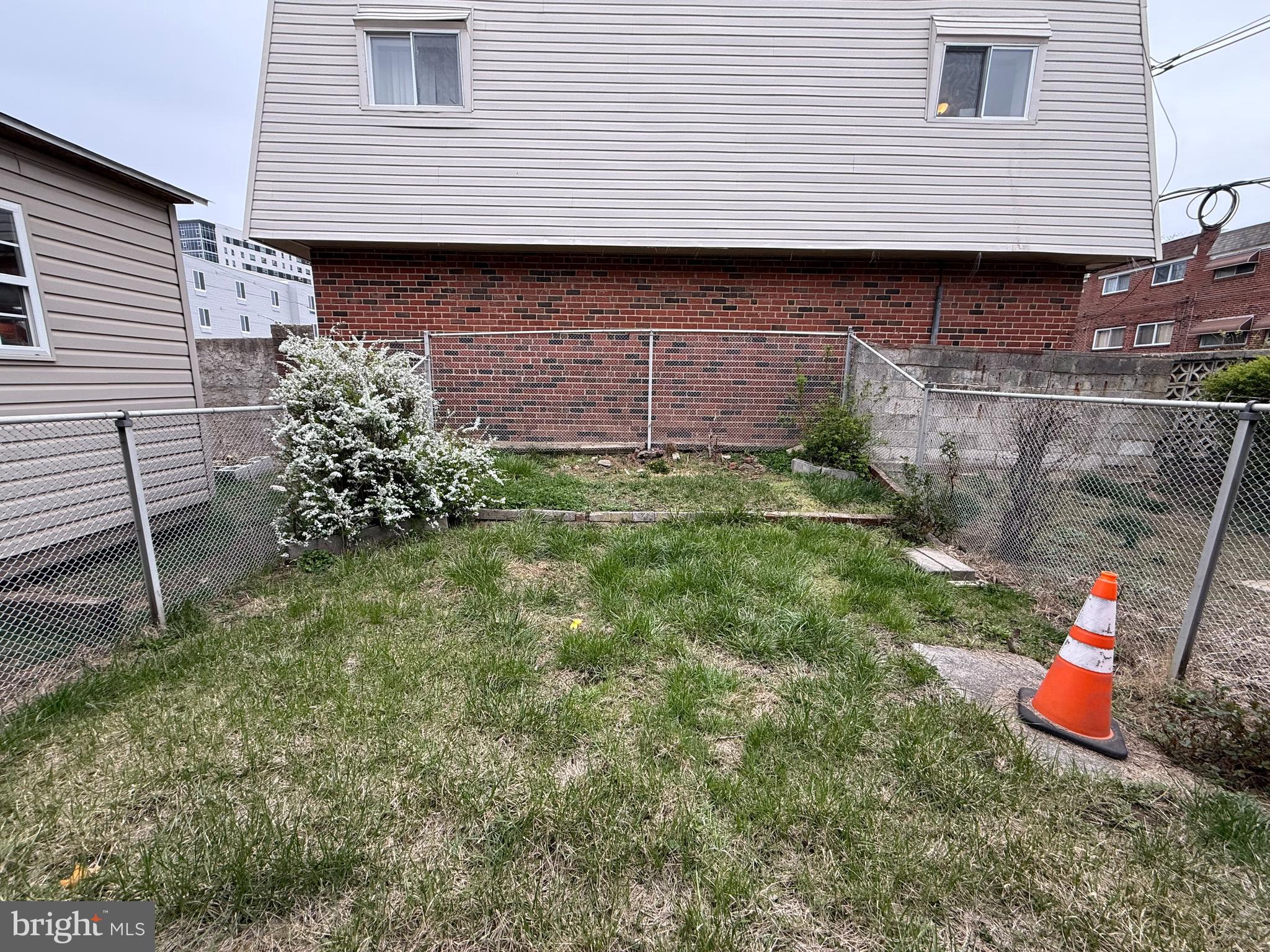 TEMPLE UNIVERSITY - Residential