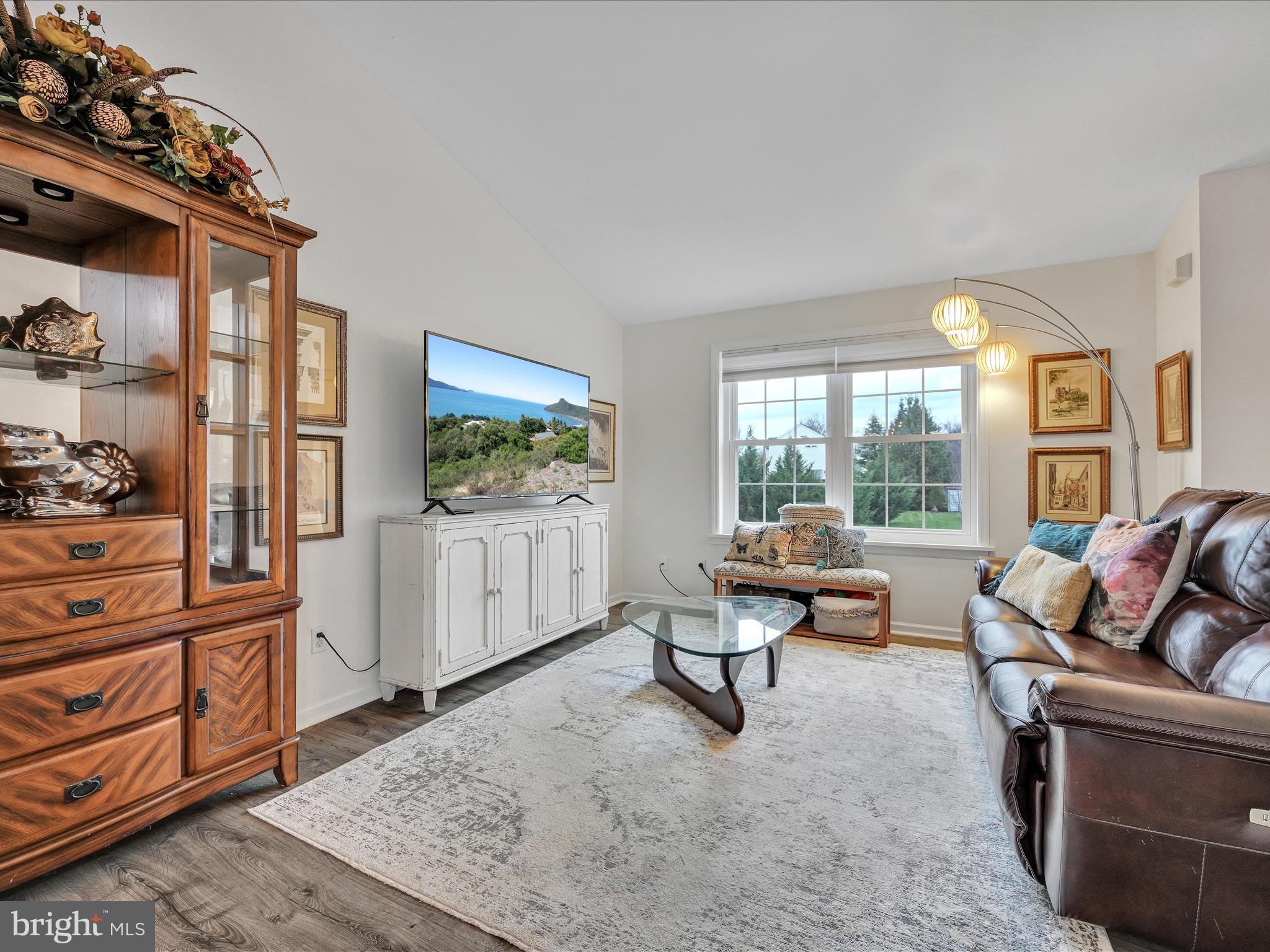 COMMODORES LANDING - Residential