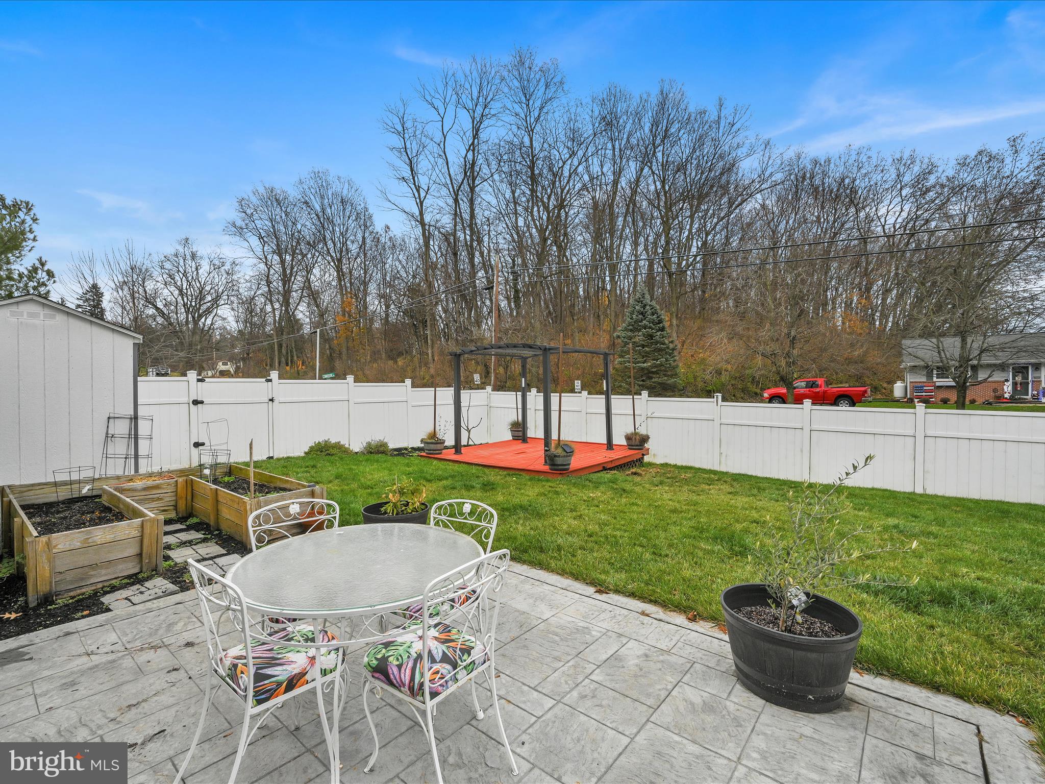 COMMODORES LANDING - Residential