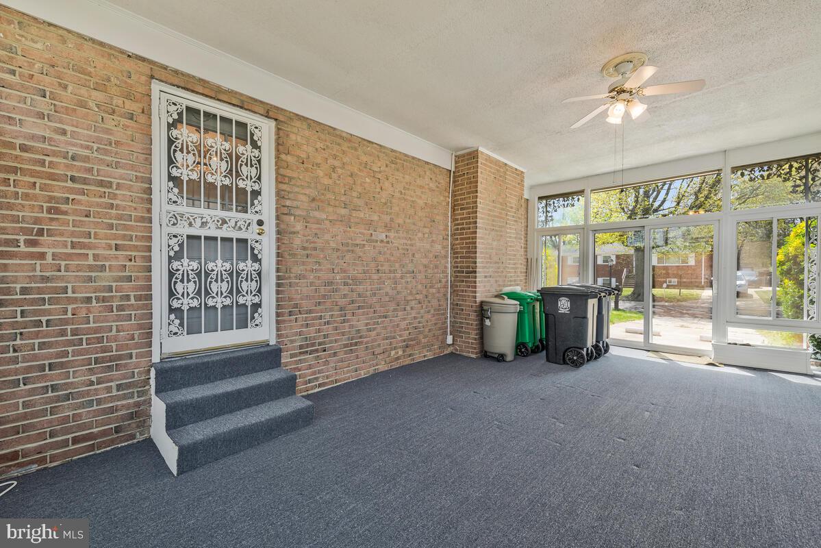 NORRIS PYLES FORESTVILLE - Residential