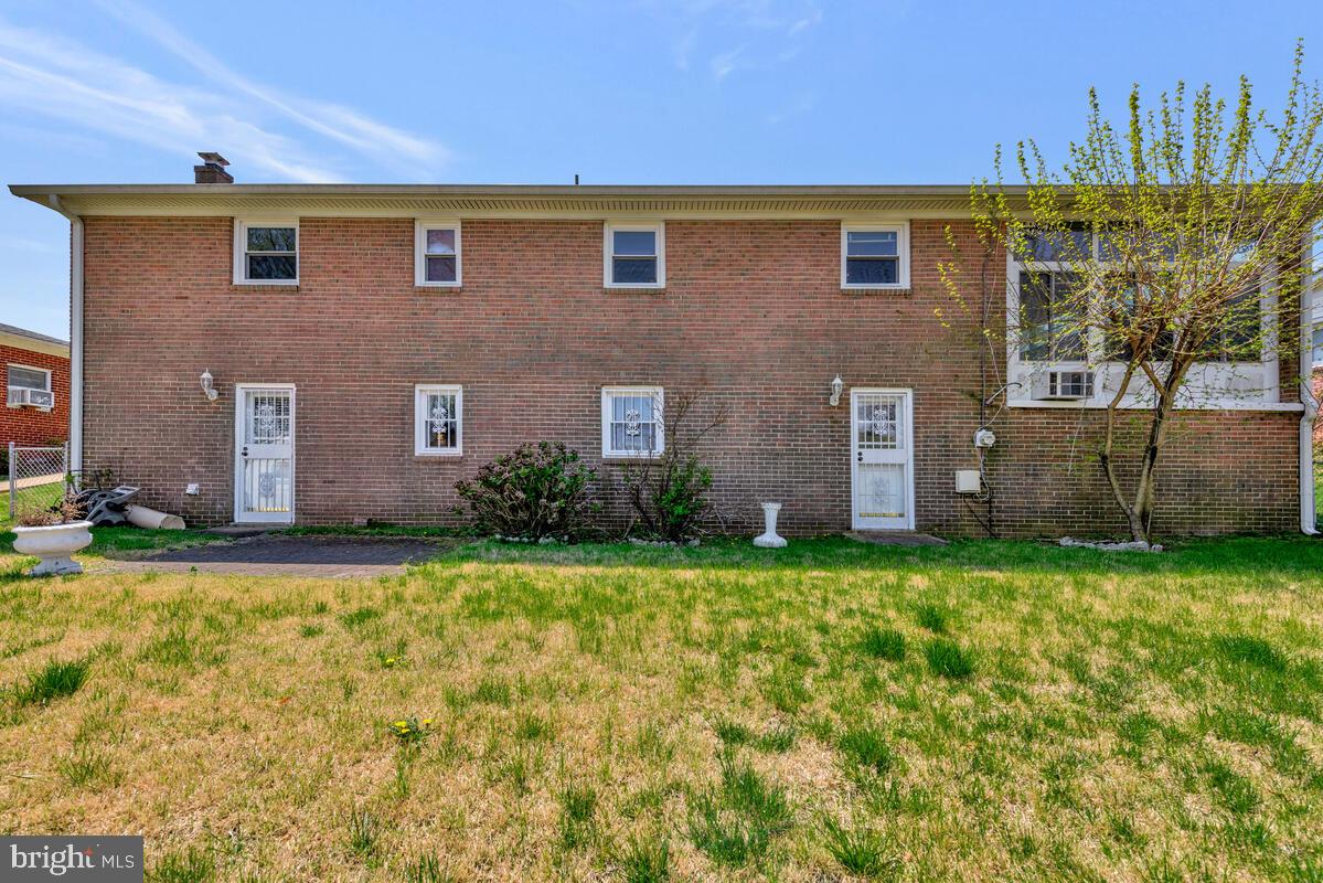 NORRIS PYLES FORESTVILLE - Residential