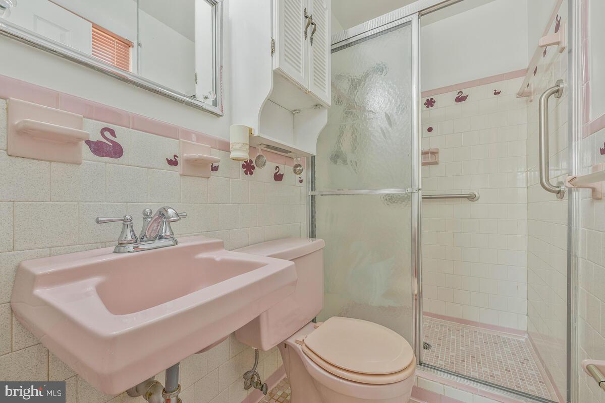 NORRIS PYLES FORESTVILLE - Residential