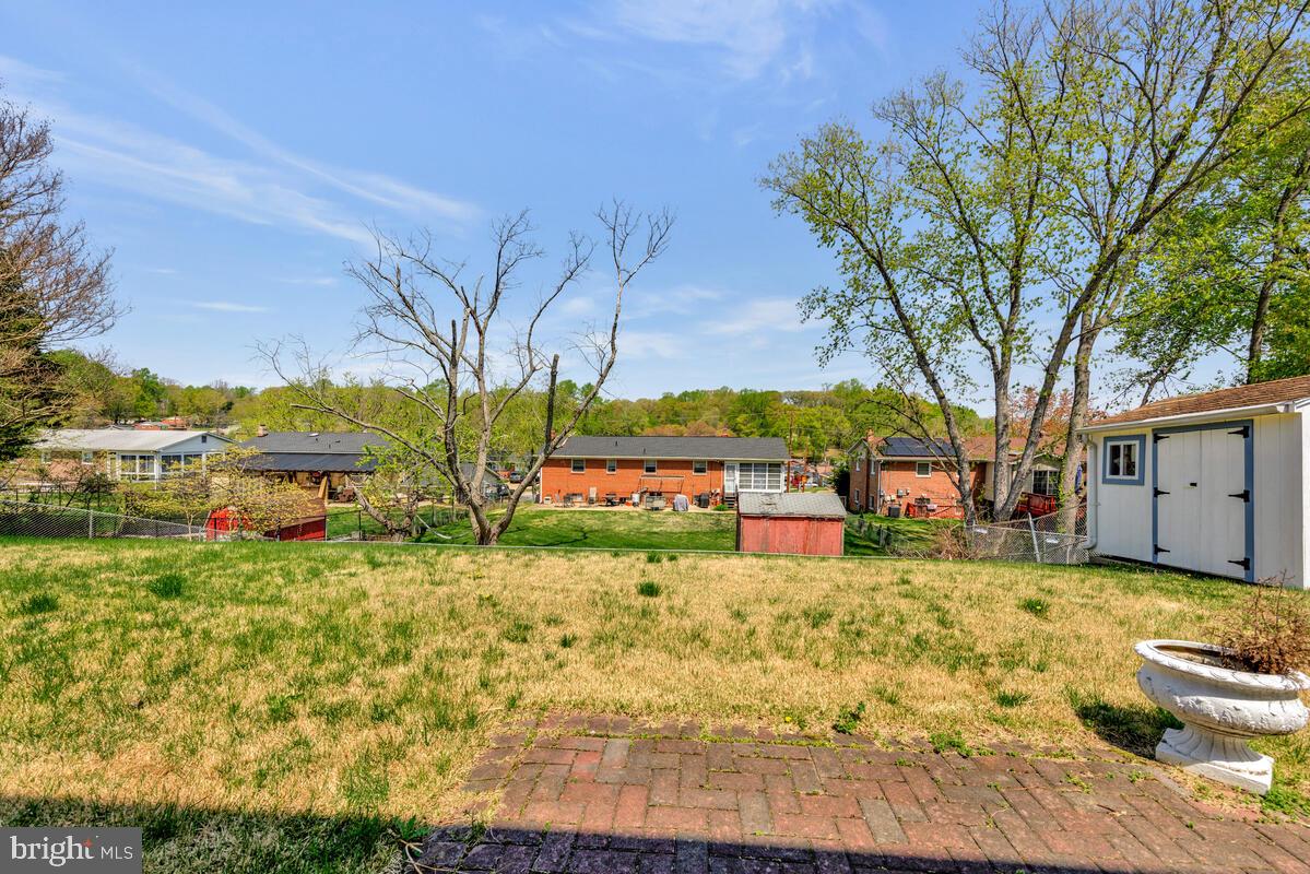 NORRIS PYLES FORESTVILLE - Residential