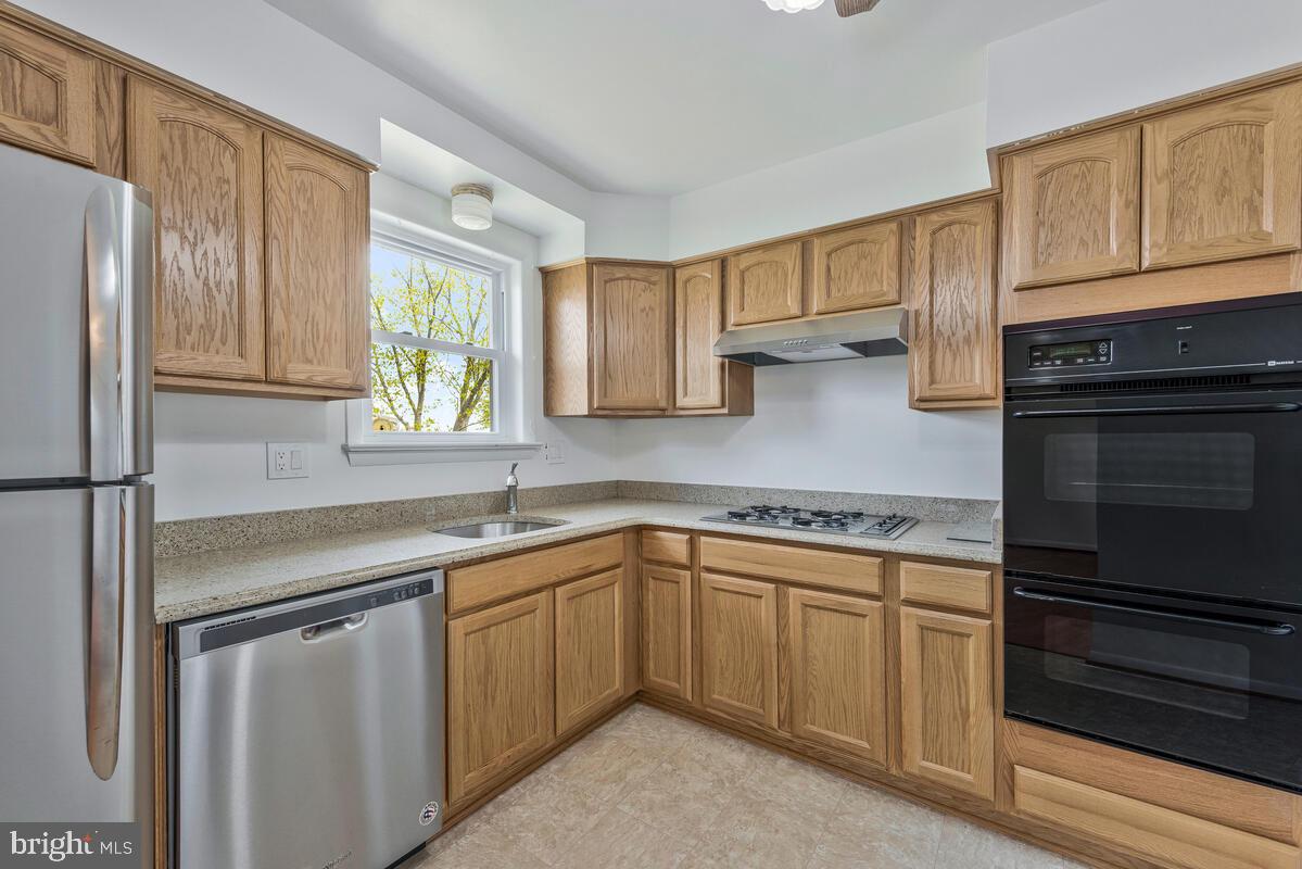 NORRIS PYLES FORESTVILLE - Residential