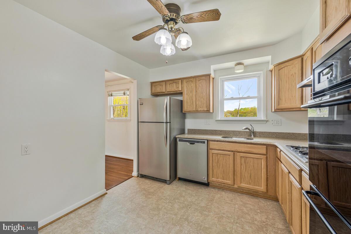 NORRIS PYLES FORESTVILLE - Residential