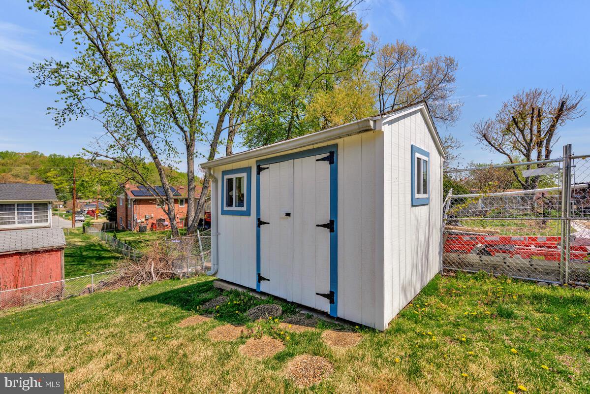 NORRIS PYLES FORESTVILLE - Residential