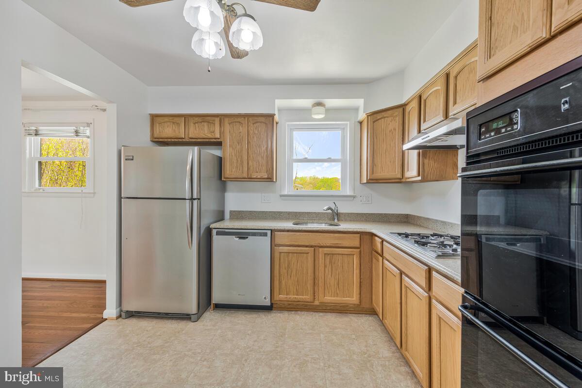 NORRIS PYLES FORESTVILLE - Residential