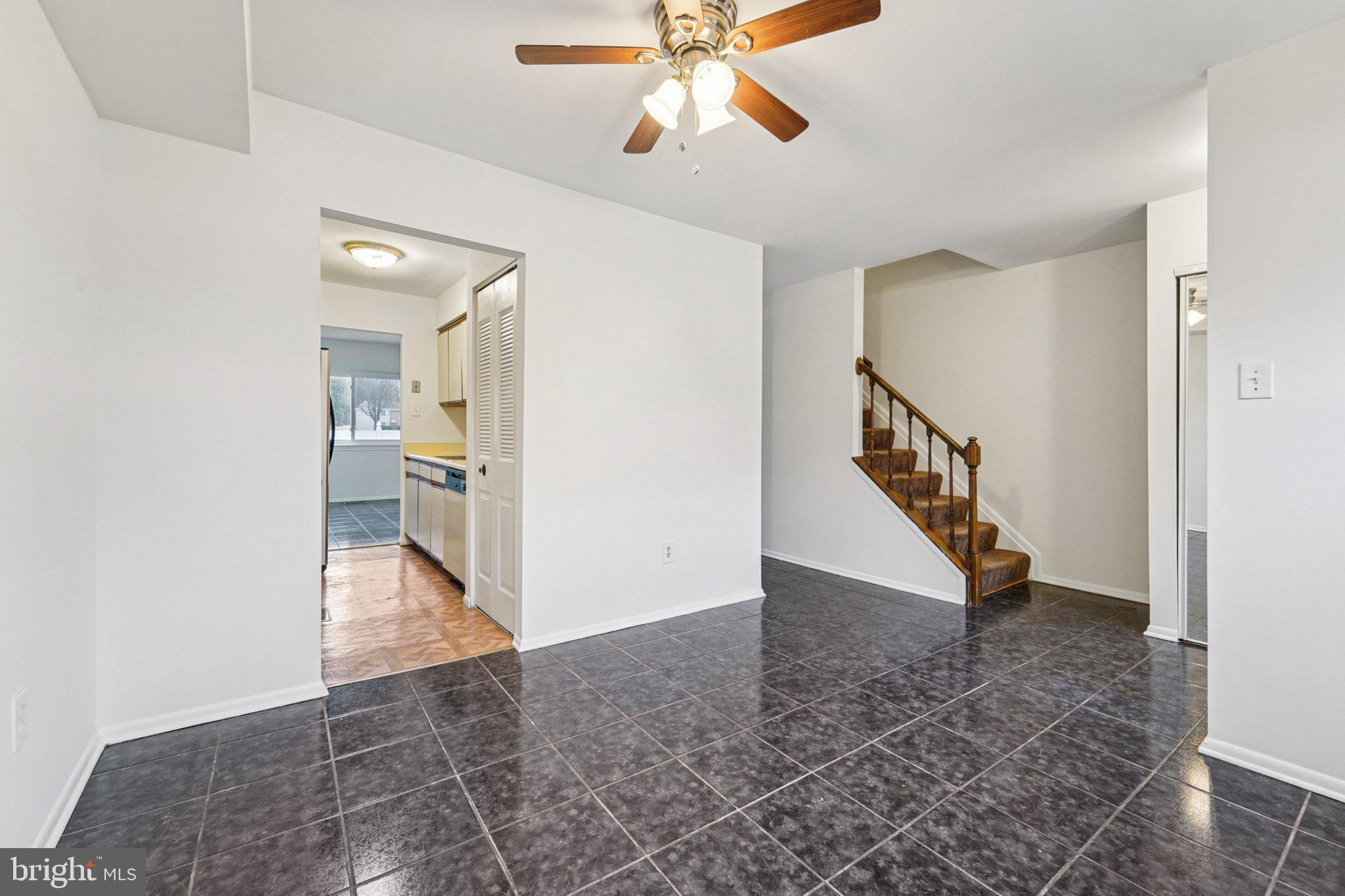 6526 WOODGREEN CIRCLE