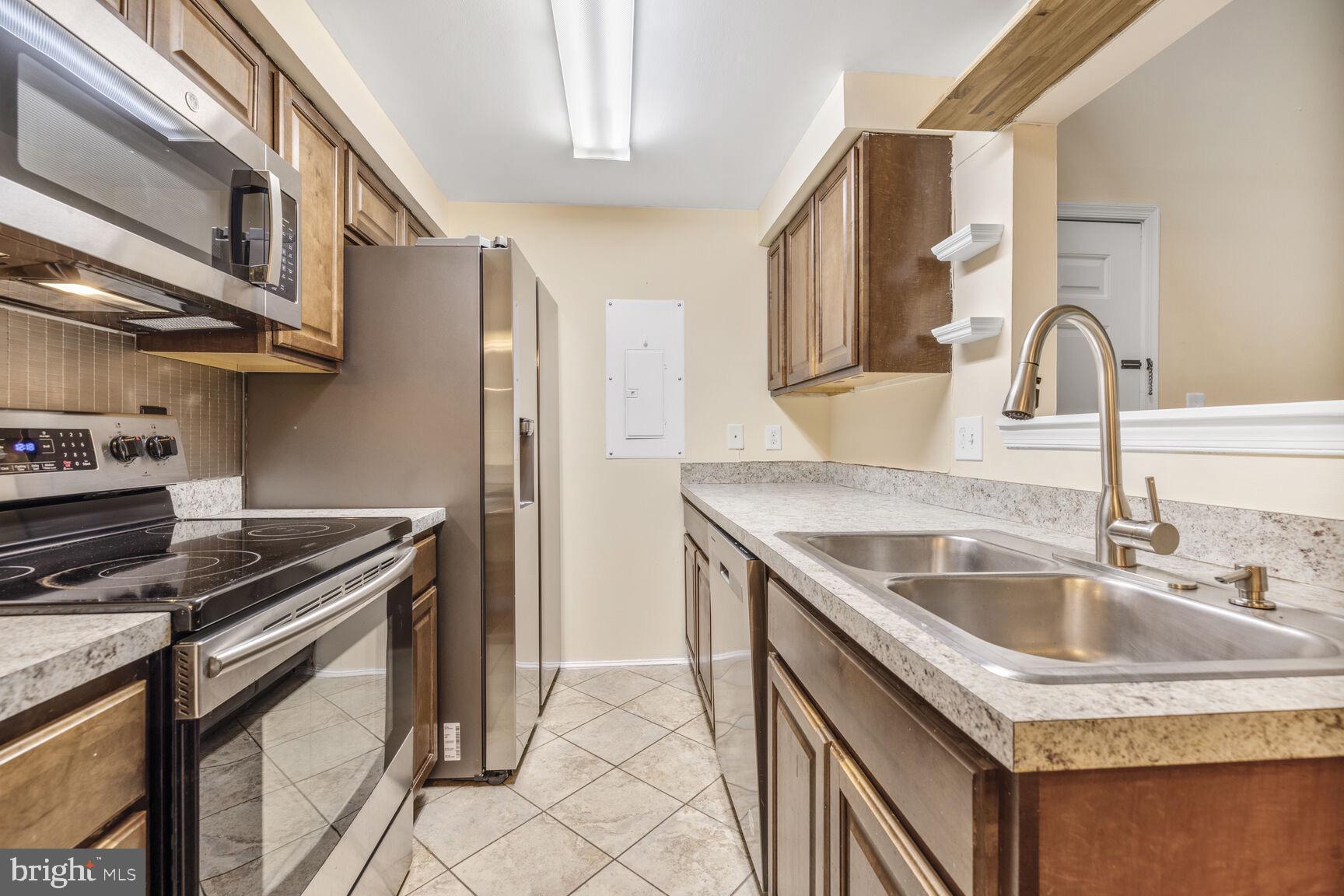 13009 SHADYSIDE LANE 12-203