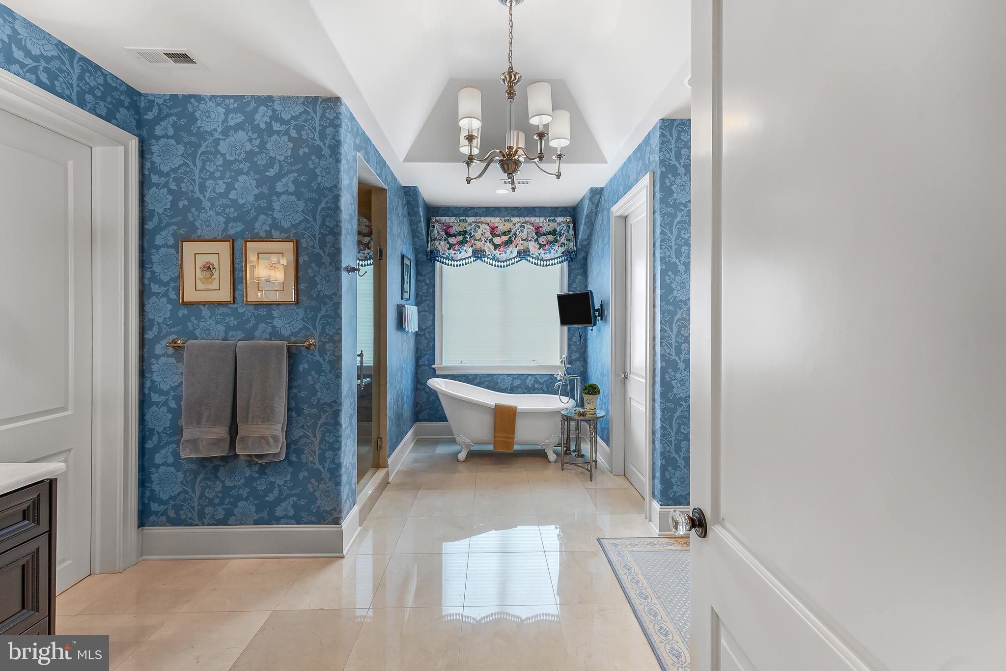 HAVERFORD RESERVE - Residential