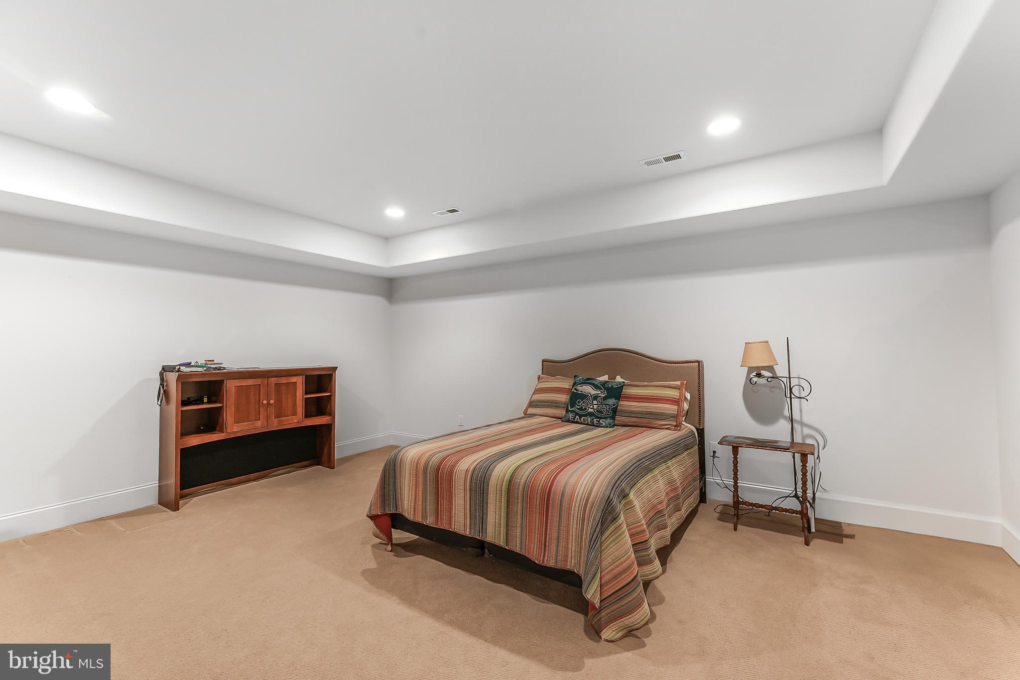 HAVERFORD RESERVE - Residential