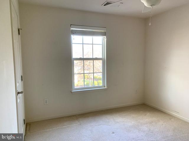 EASTON VILLAGE - Residential