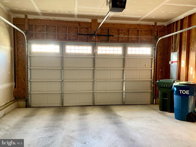 EASTON VILLAGE - Residential