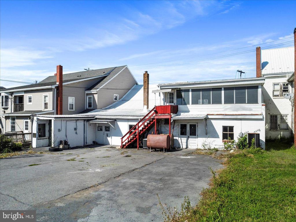 Photo of 107 Lincoln Way East, MCCONNELLSBURG, PA 17233 (MLS # PAFU2001734)