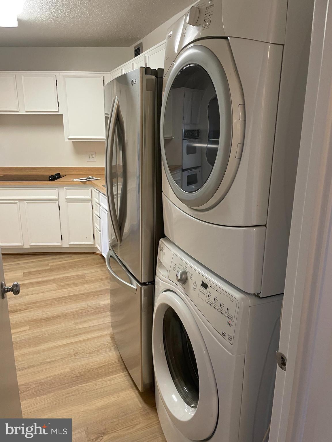 ROTONDA - Residential Lease