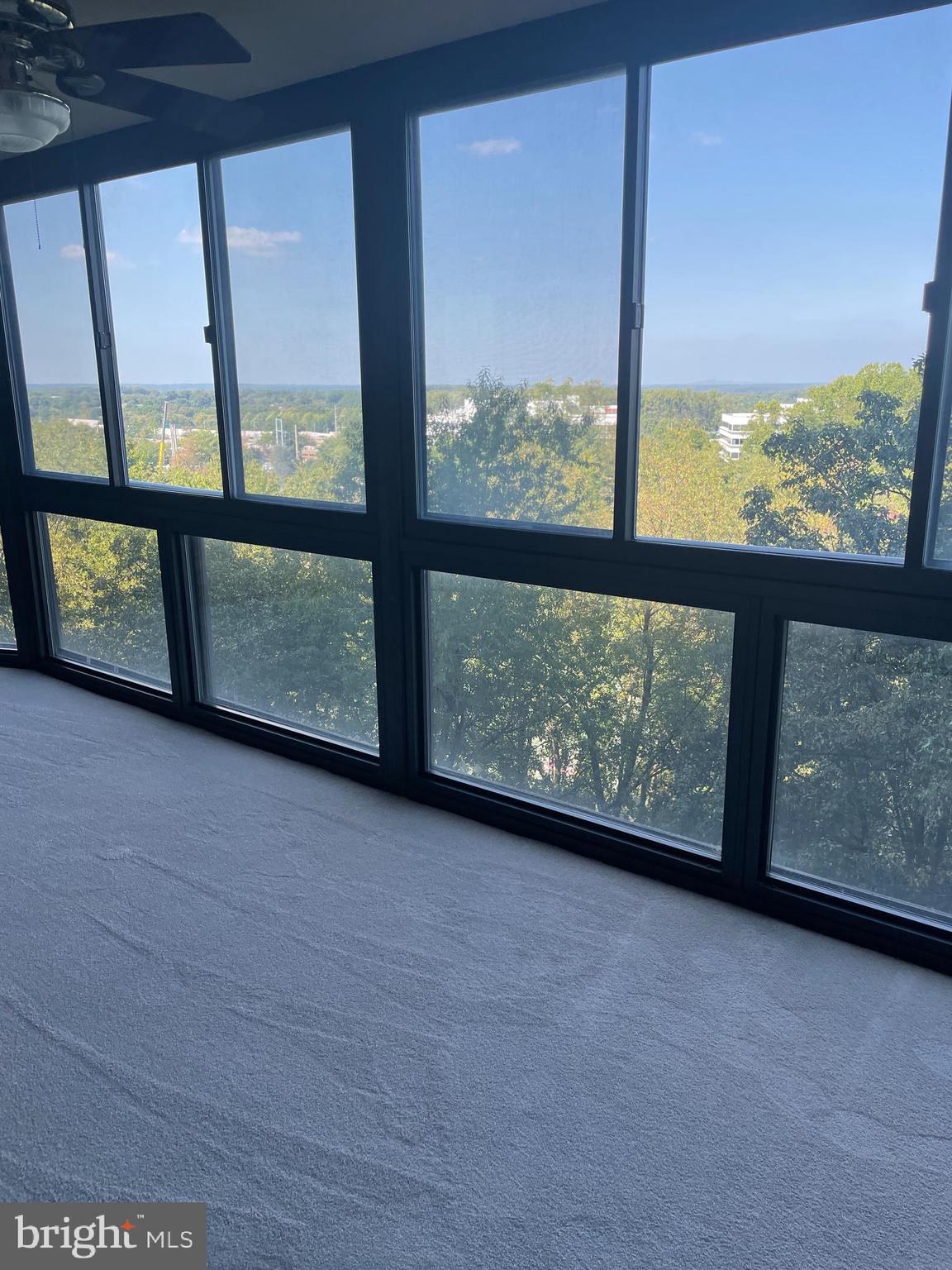 ROTONDA - Residential Lease