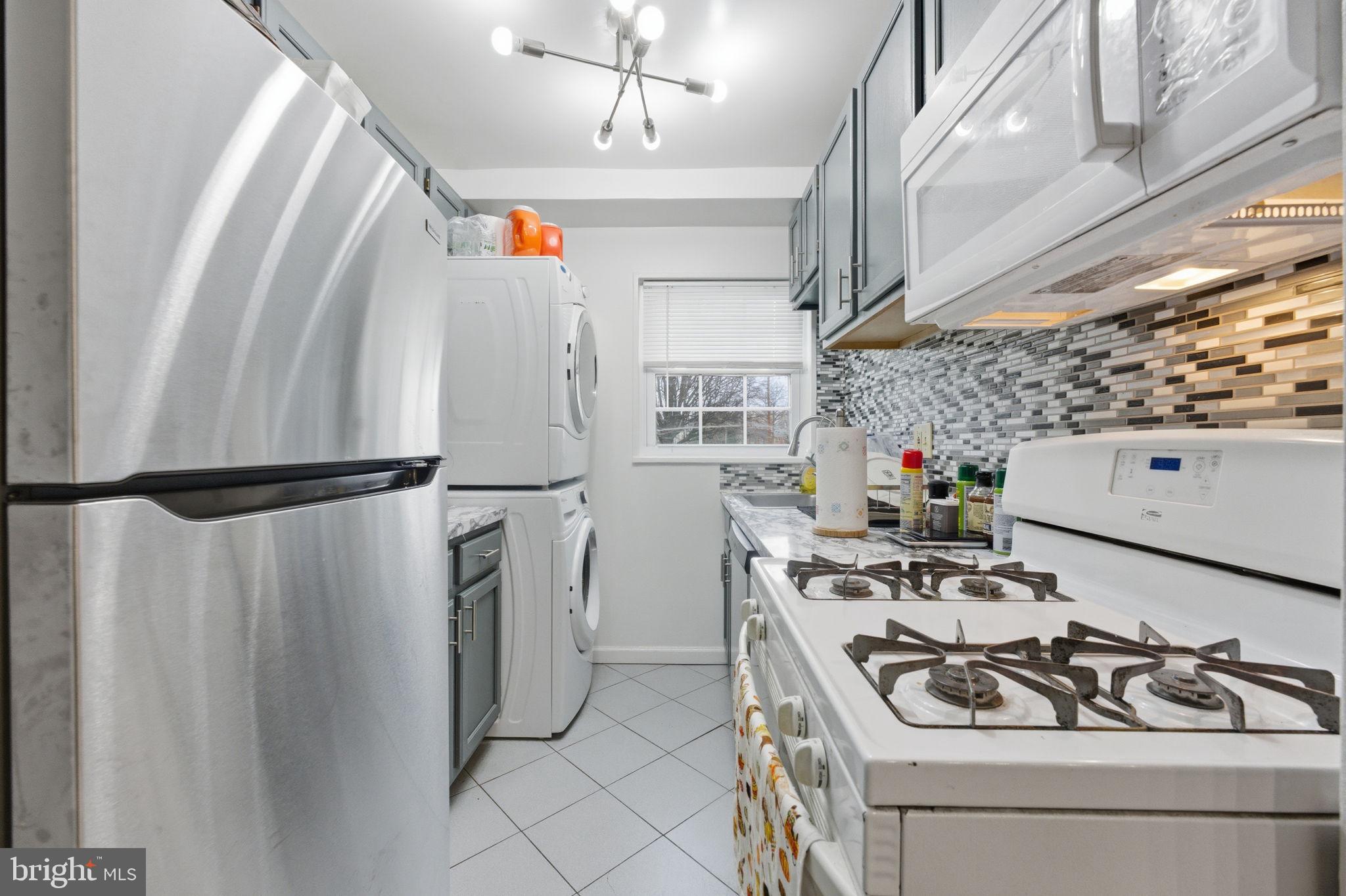 FARRINGTON PLACE - Residential