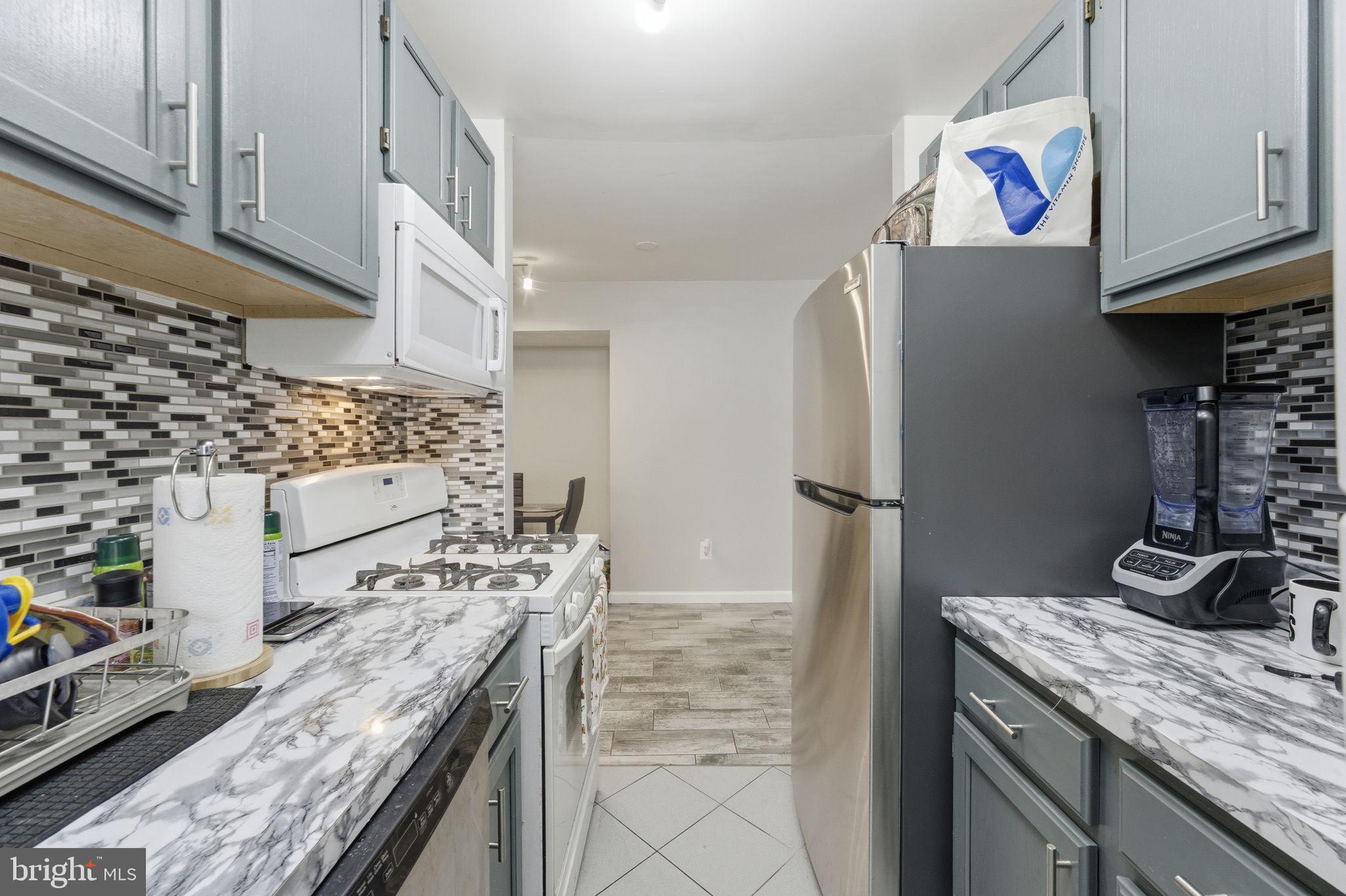 FARRINGTON PLACE - Residential