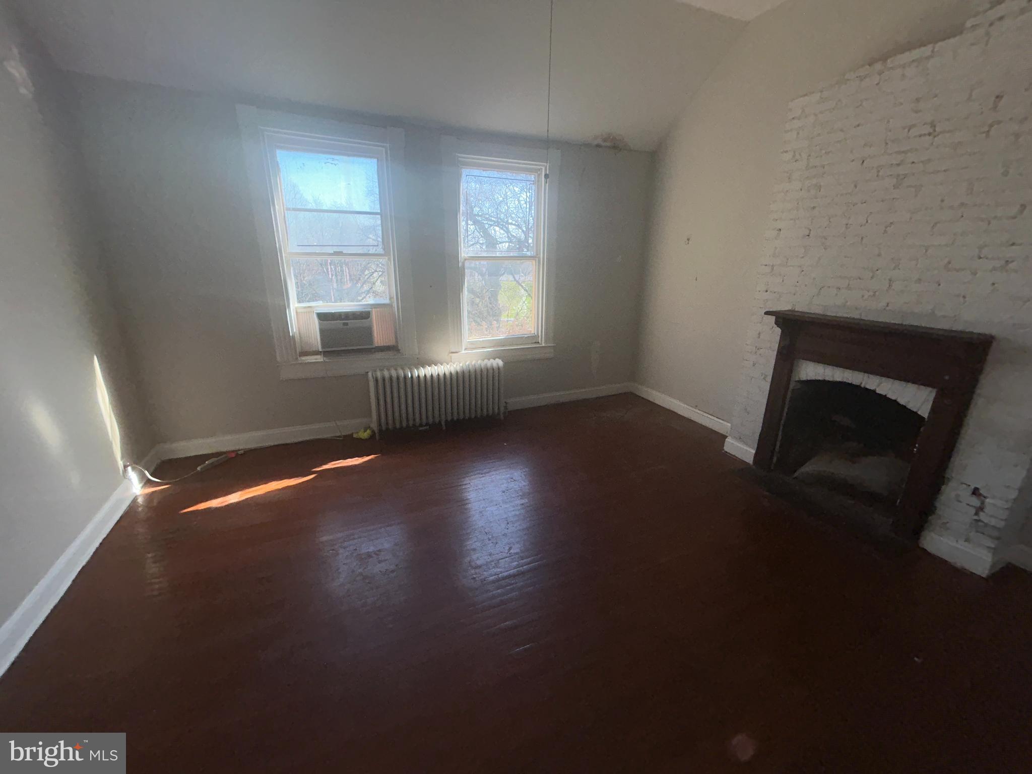 RESERVOIR HILL - Residential