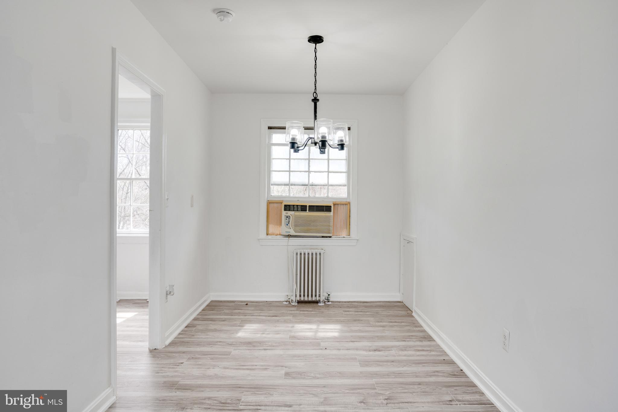 FREDERICK COURTS - Residential Lease