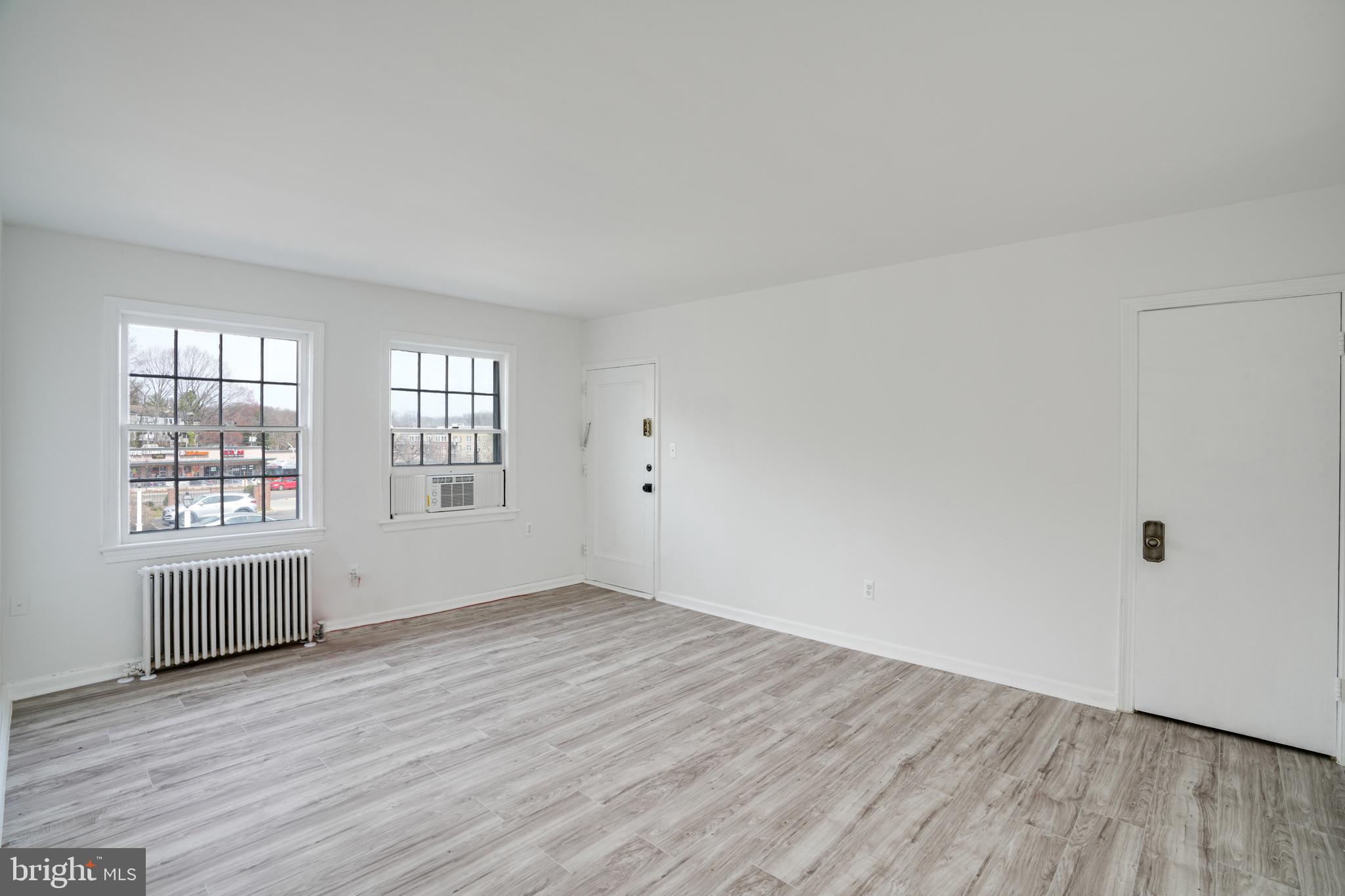 FREDERICK COURTS - Residential Lease