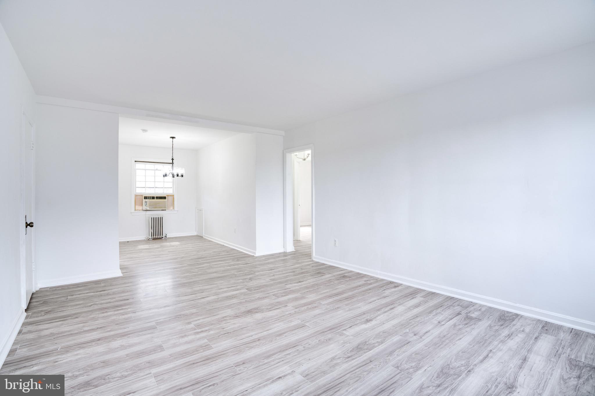 FREDERICK COURTS - Residential Lease