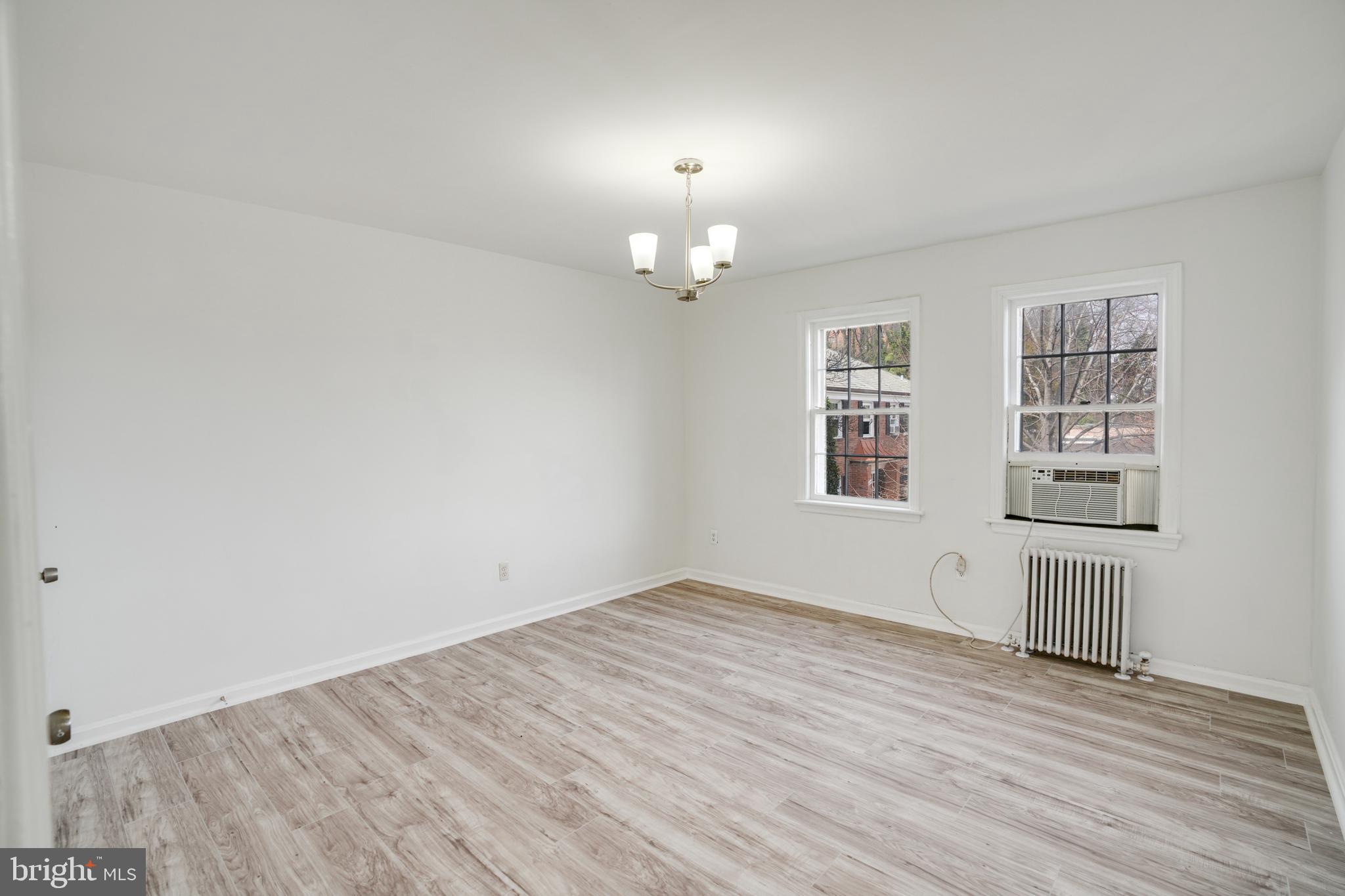 FREDERICK COURTS - Residential Lease