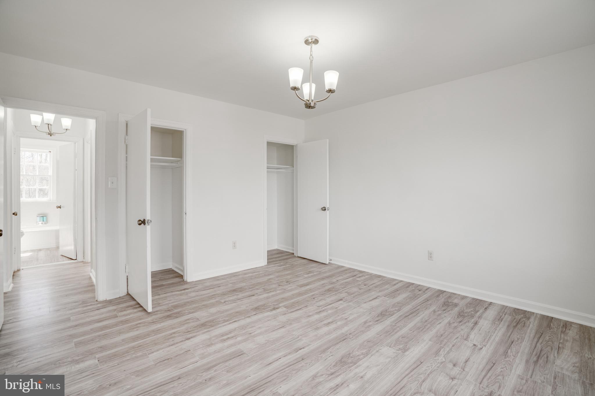 FREDERICK COURTS - Residential Lease