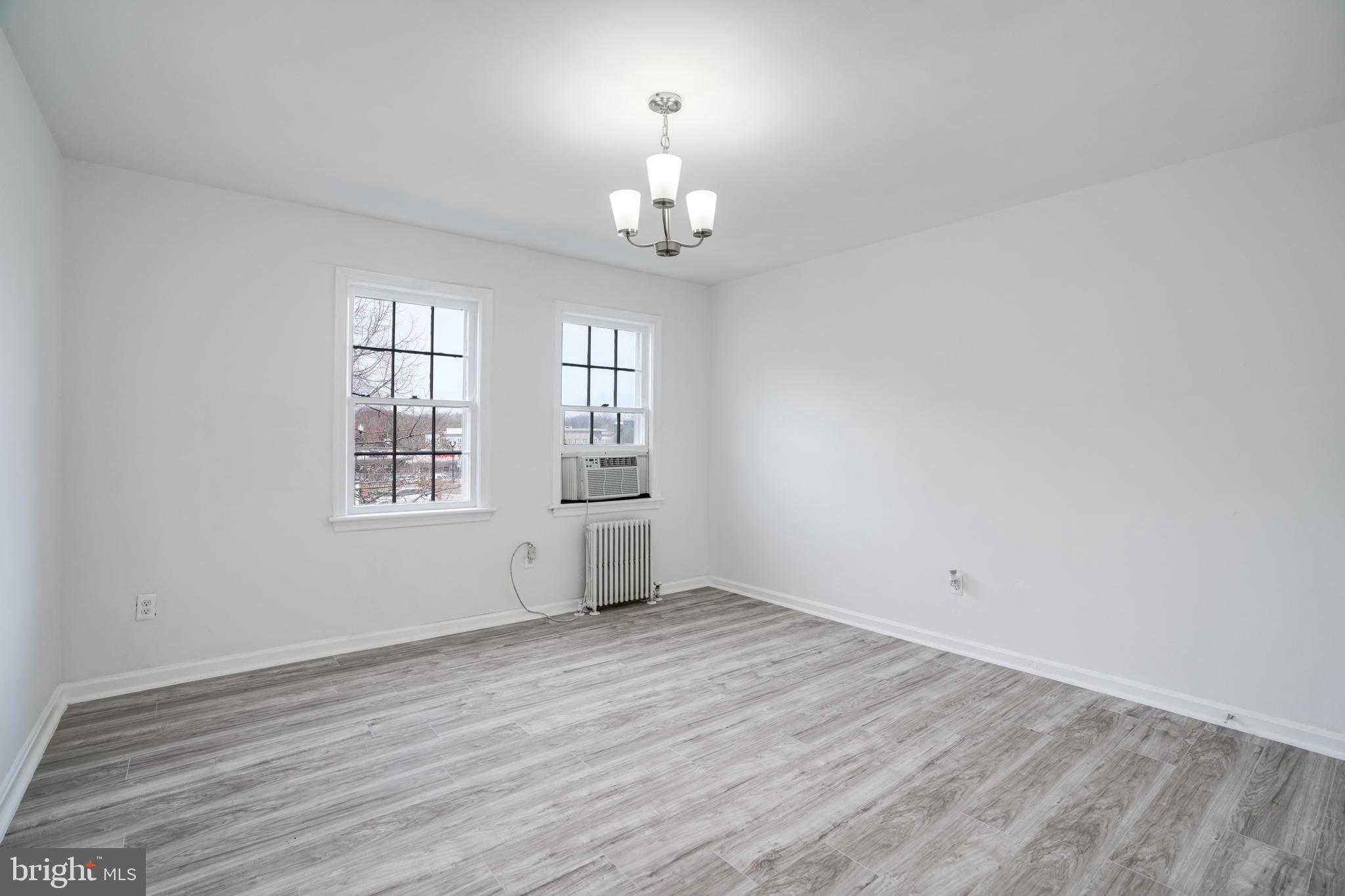 FREDERICK COURTS - Residential Lease