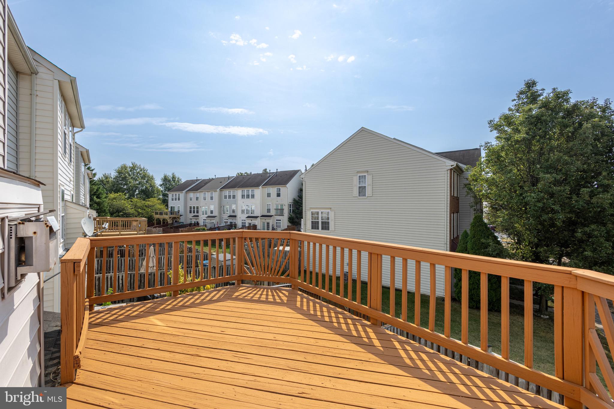 ASHBURN VILLAGE - Residential Lease