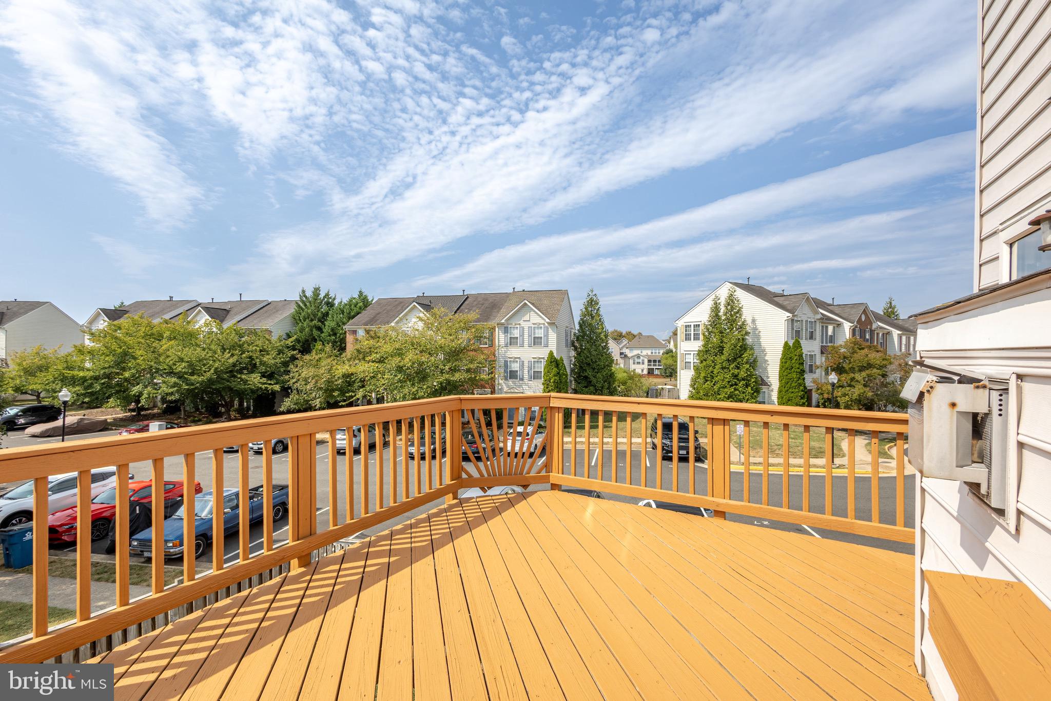 ASHBURN VILLAGE - Residential Lease