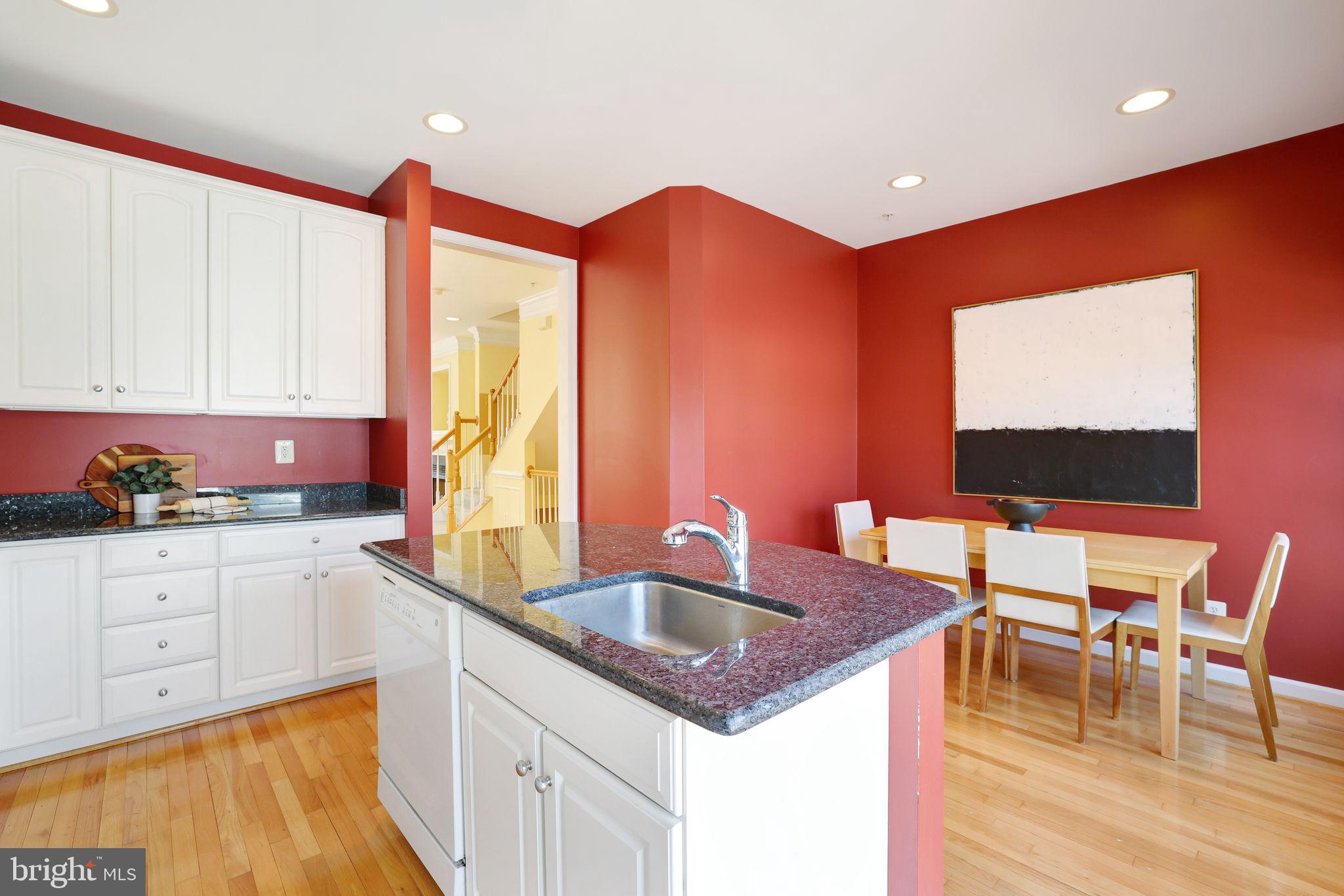 FALLSGROVE - Residential