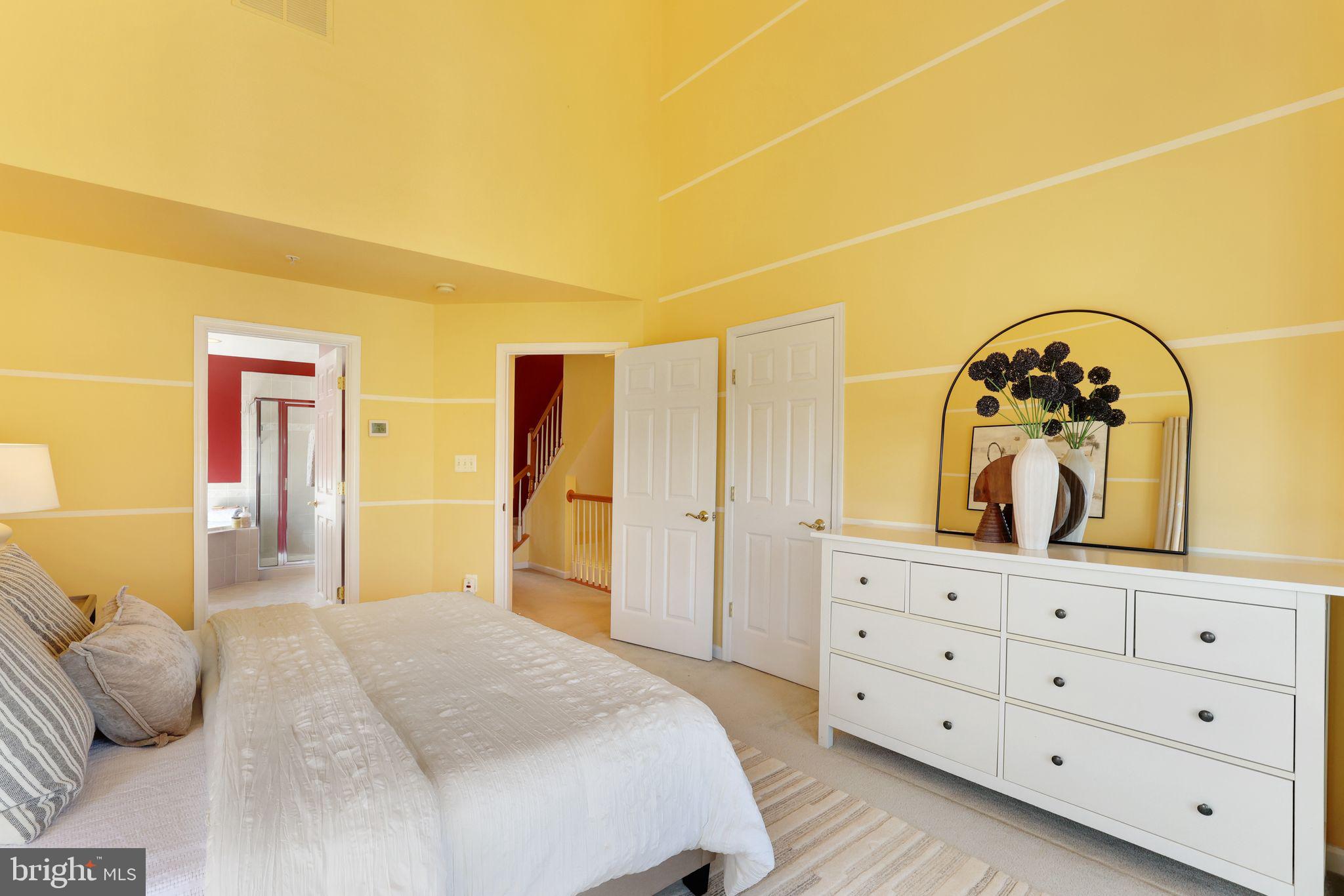 FALLSGROVE - Residential