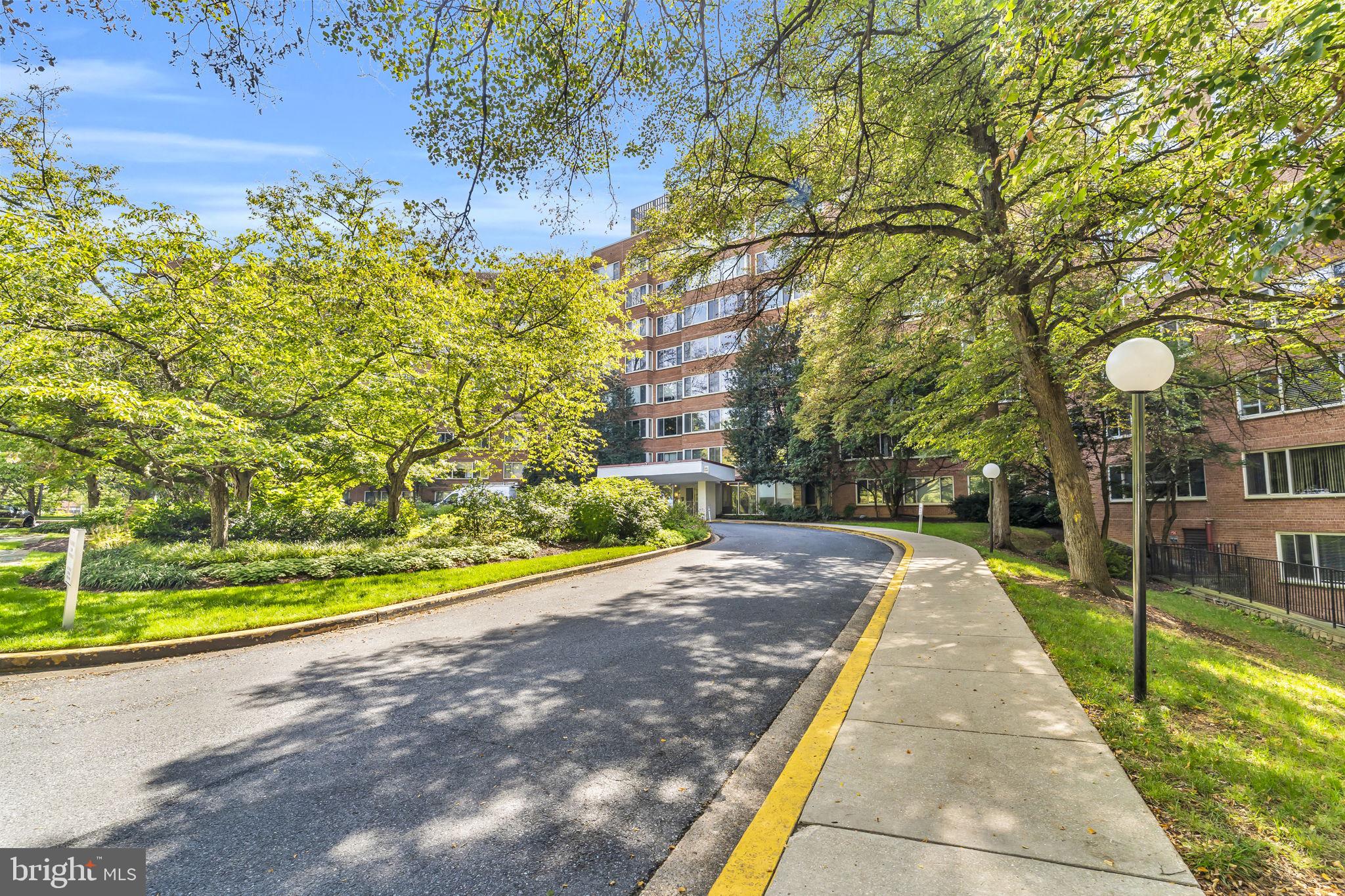 4000 TUNLAW ROAD NW 1