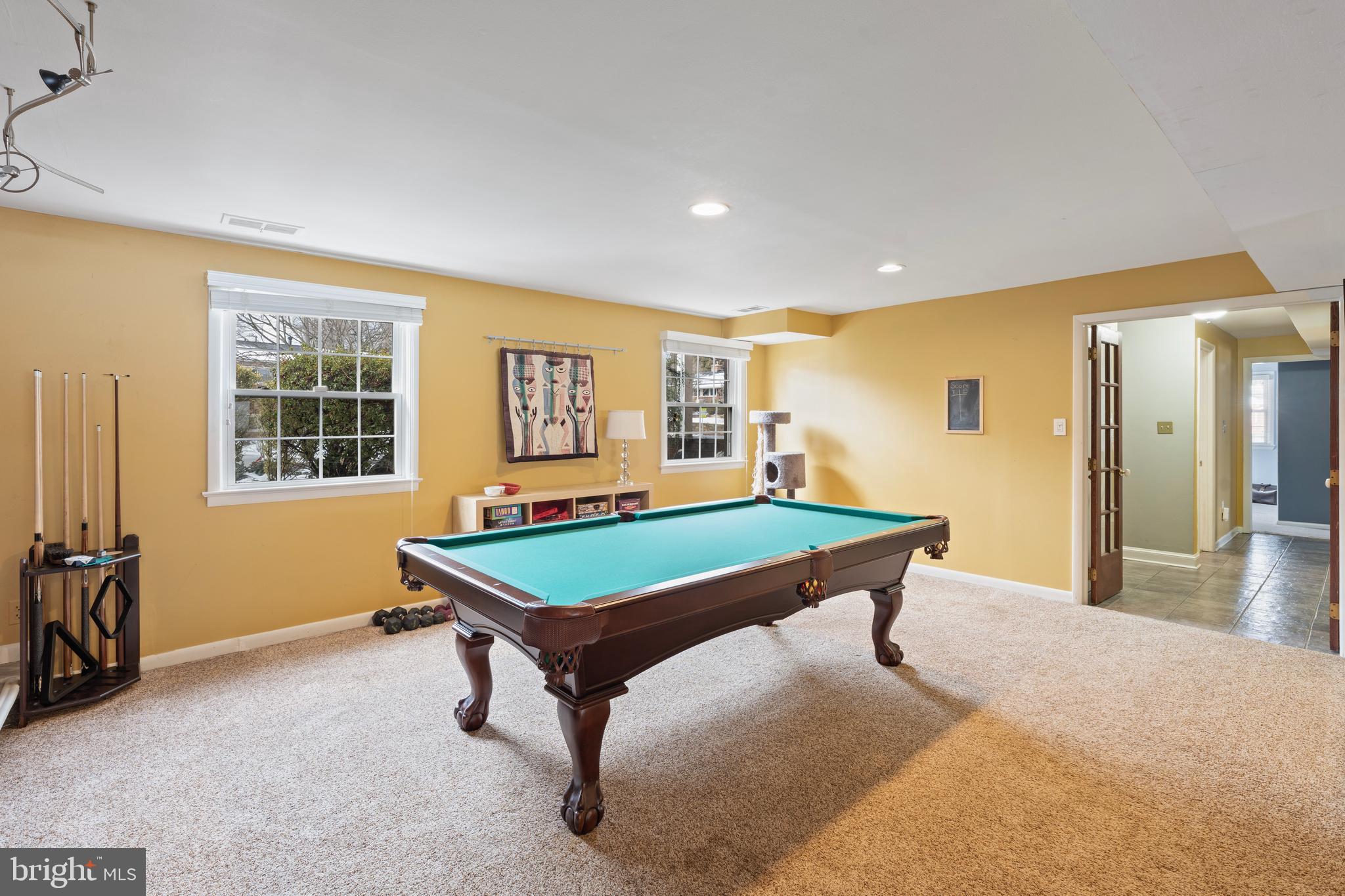 WILDWOOD MANOR - Residential