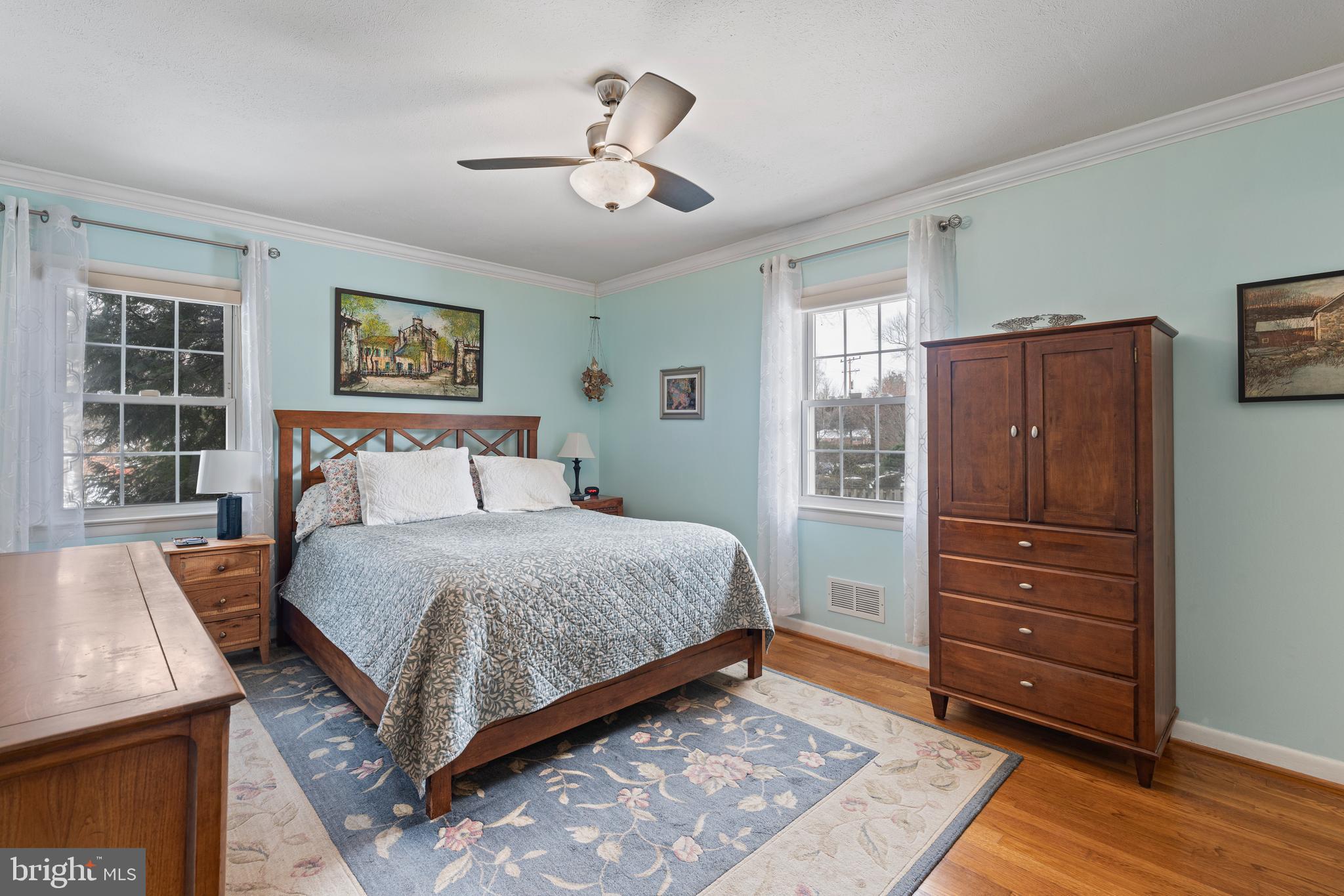 WILDWOOD MANOR - Residential