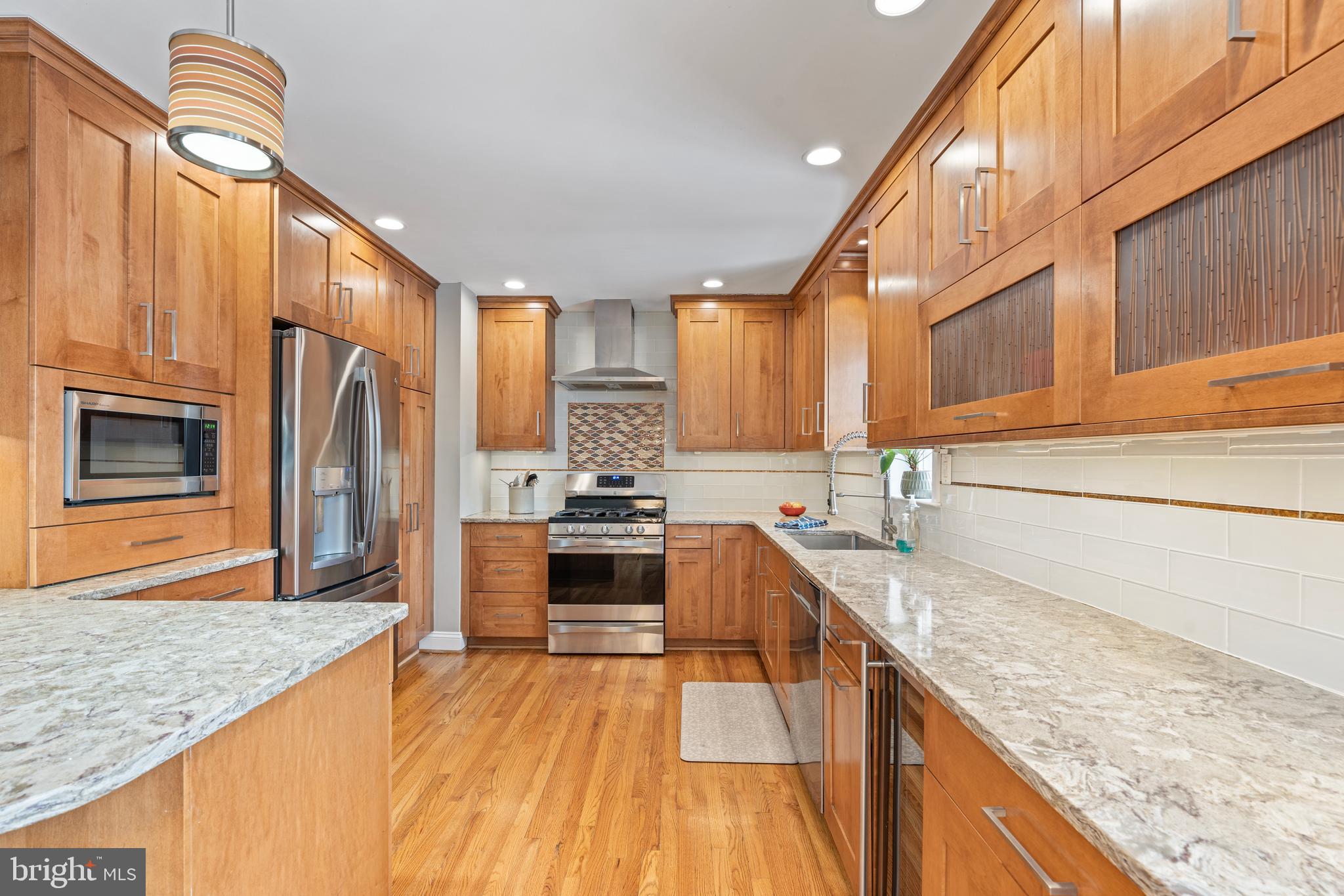 WILDWOOD MANOR - Residential