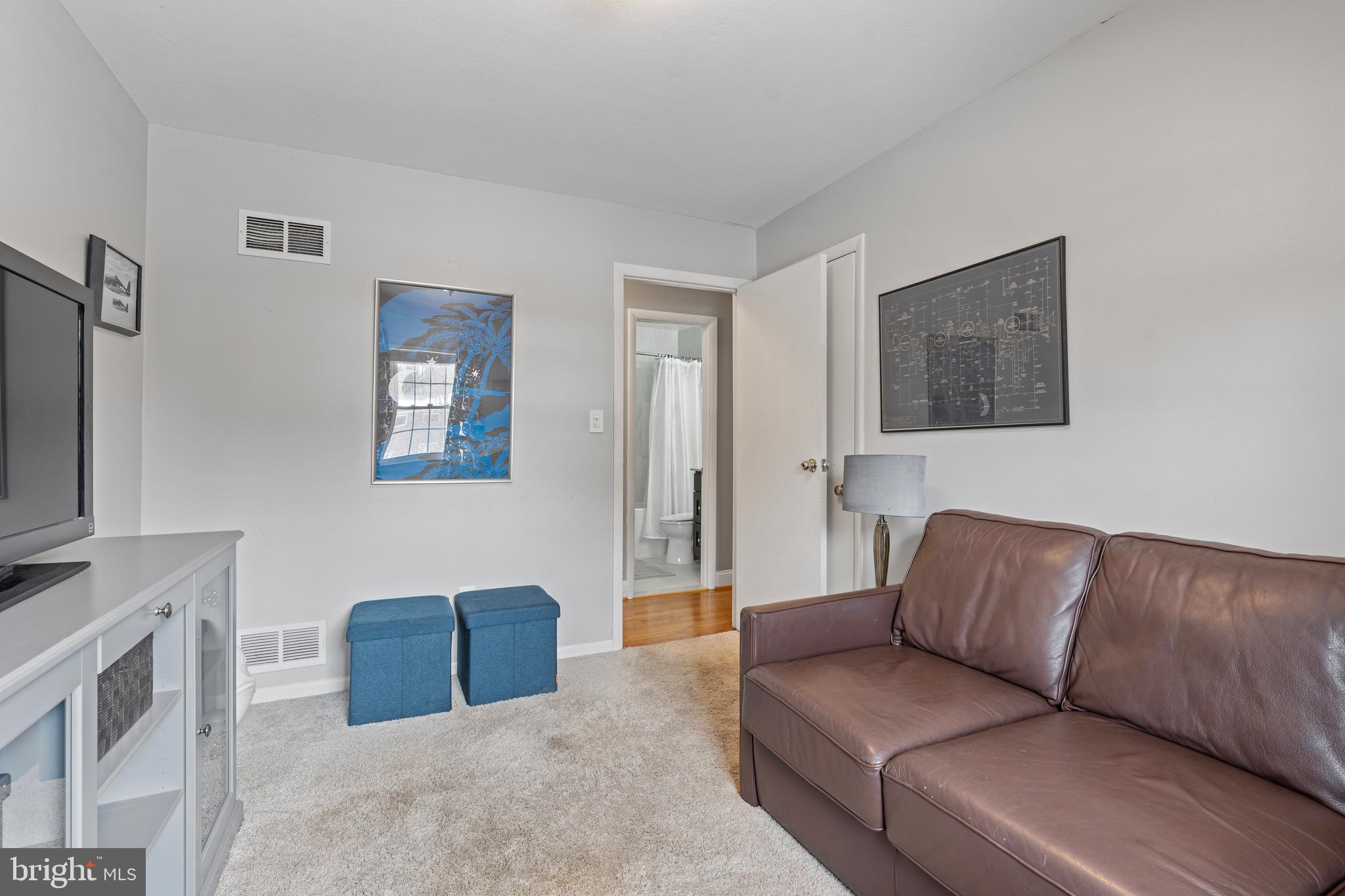 WILDWOOD MANOR - Residential