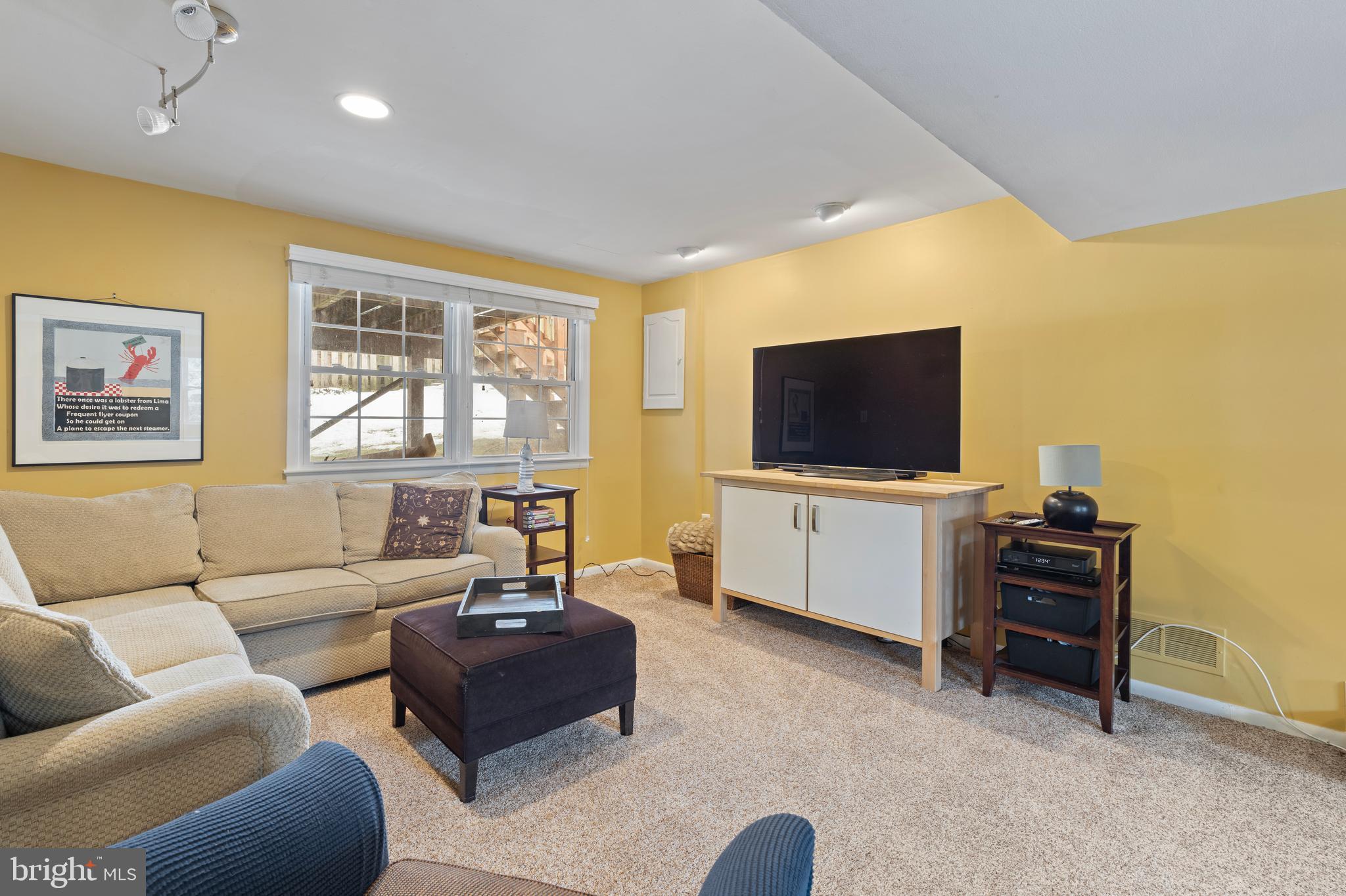 WILDWOOD MANOR - Residential