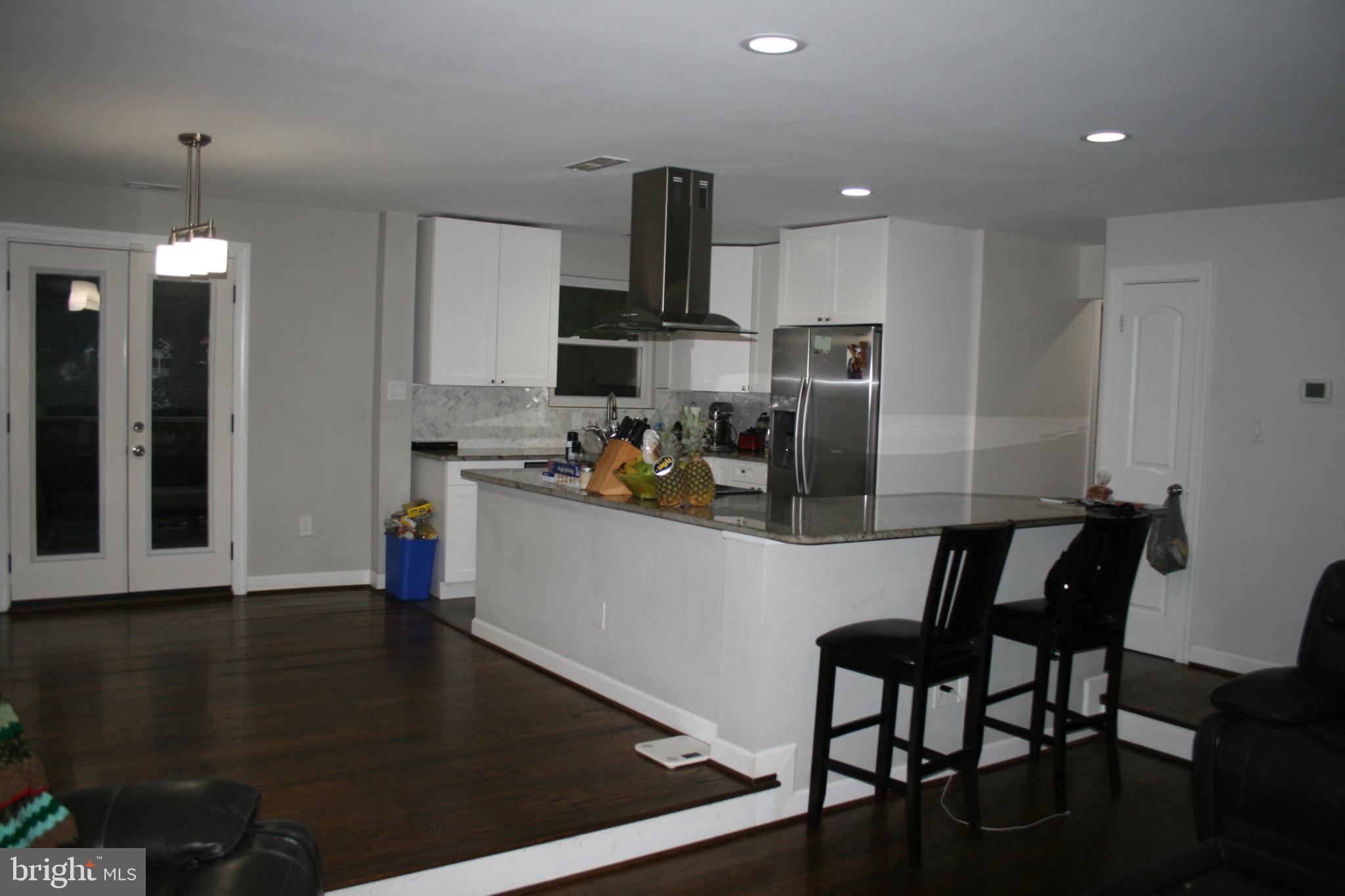 FORT WASHINGTON - Residential Lease