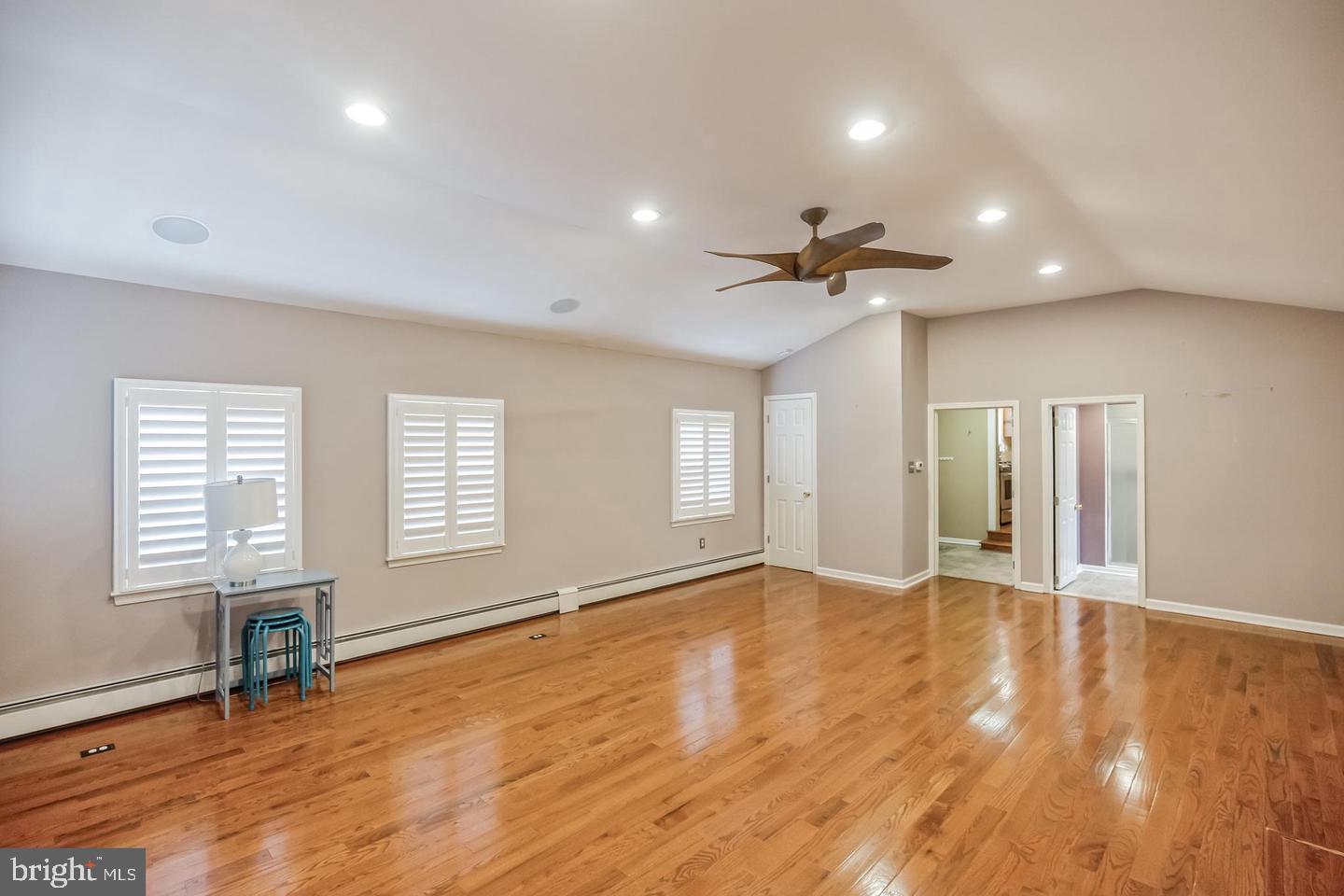 ELKINS PARK - Residential Lease