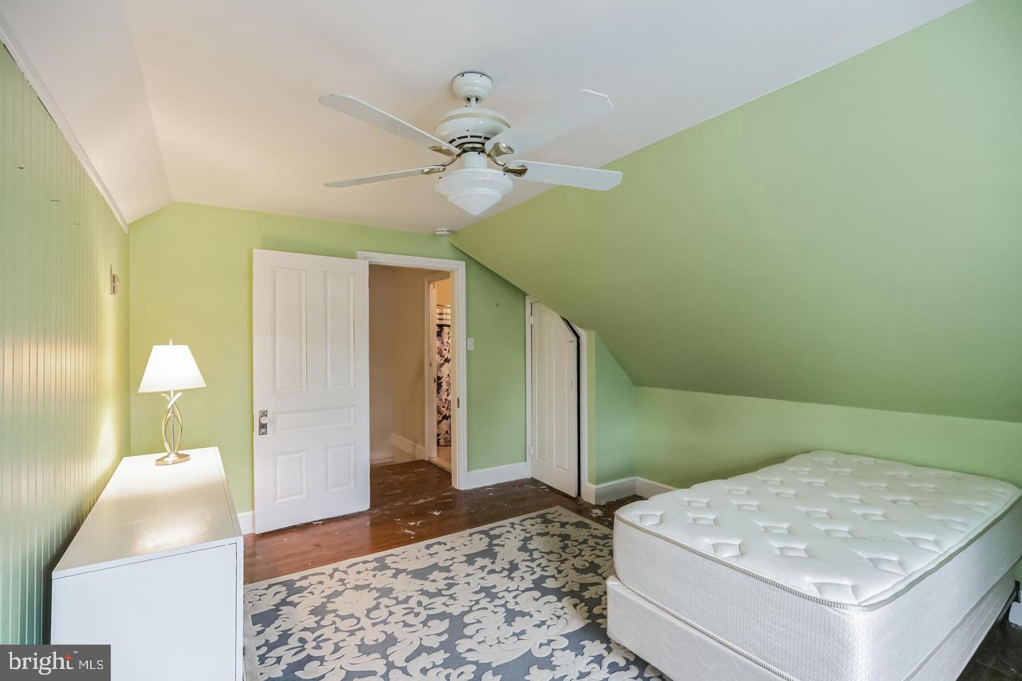 ELKINS PARK - Residential Lease