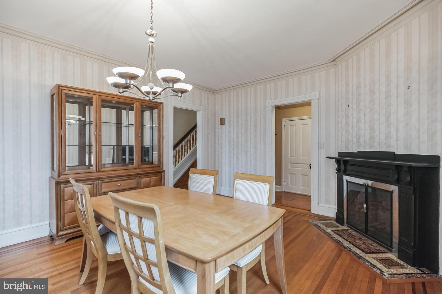 ELKINS PARK - Residential Lease