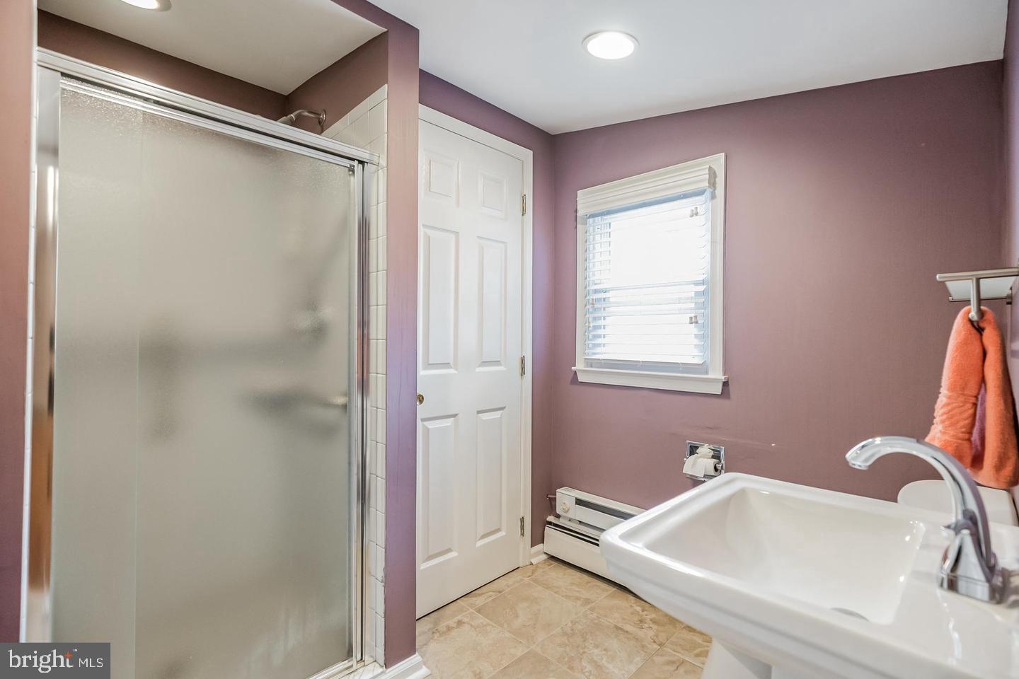 ELKINS PARK - Residential Lease